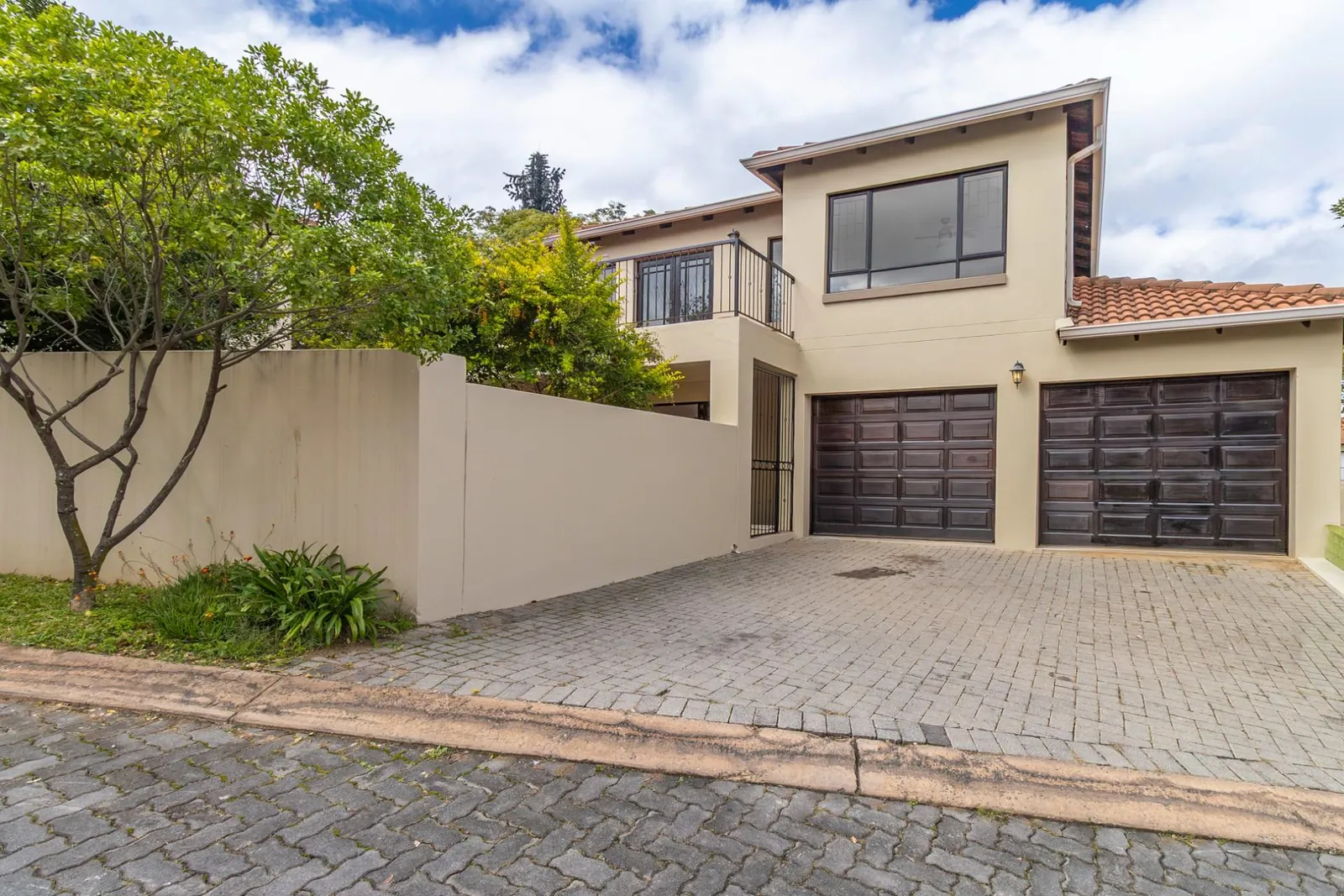 Townhouse in Craigavon, Sandton photo 2