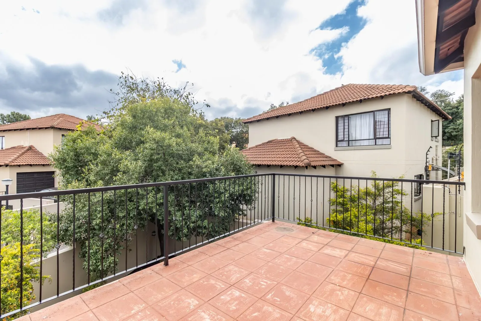 Townhouse in Craigavon, Sandton photo 19