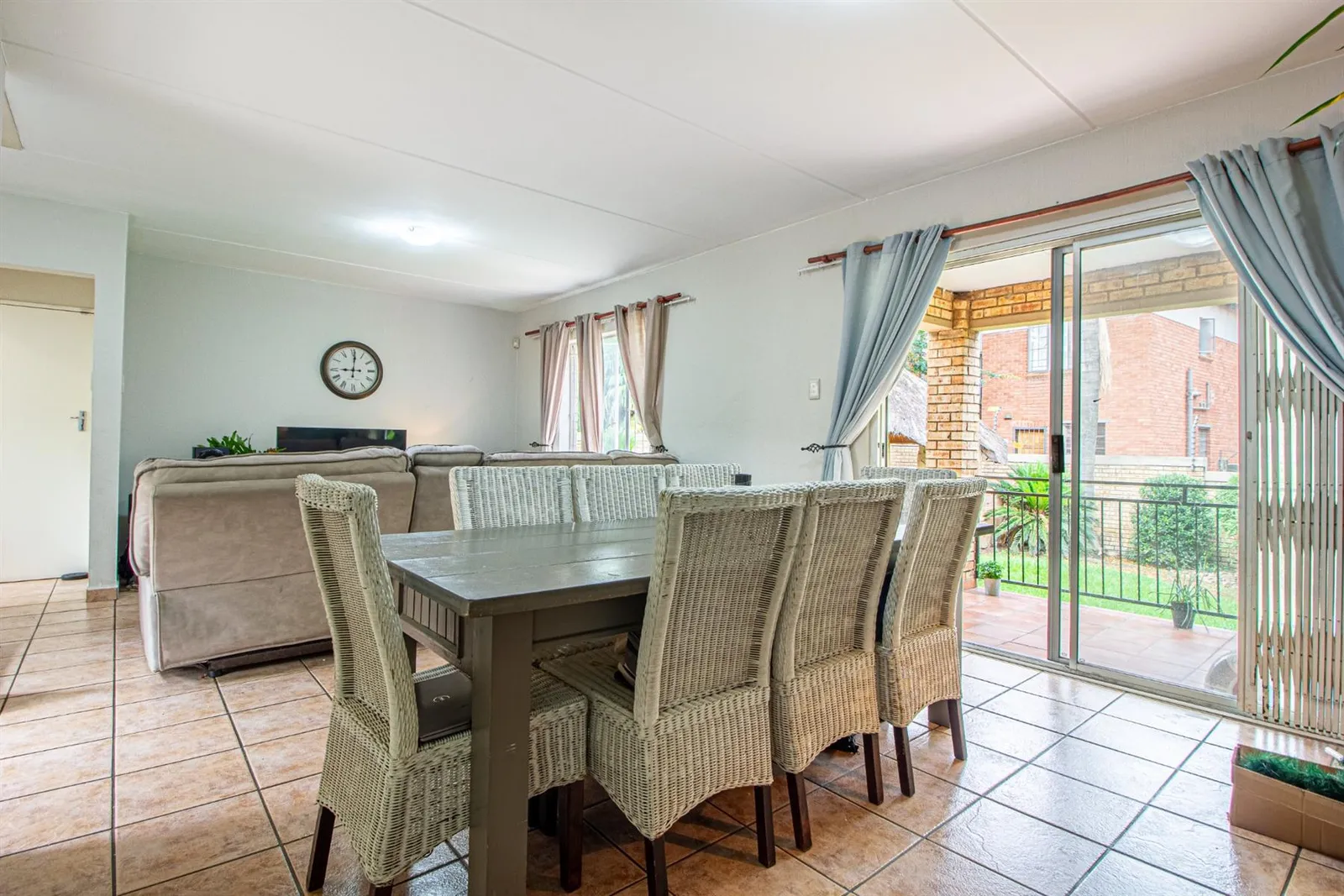 Townhouse in North Riding, Randburg photo 4