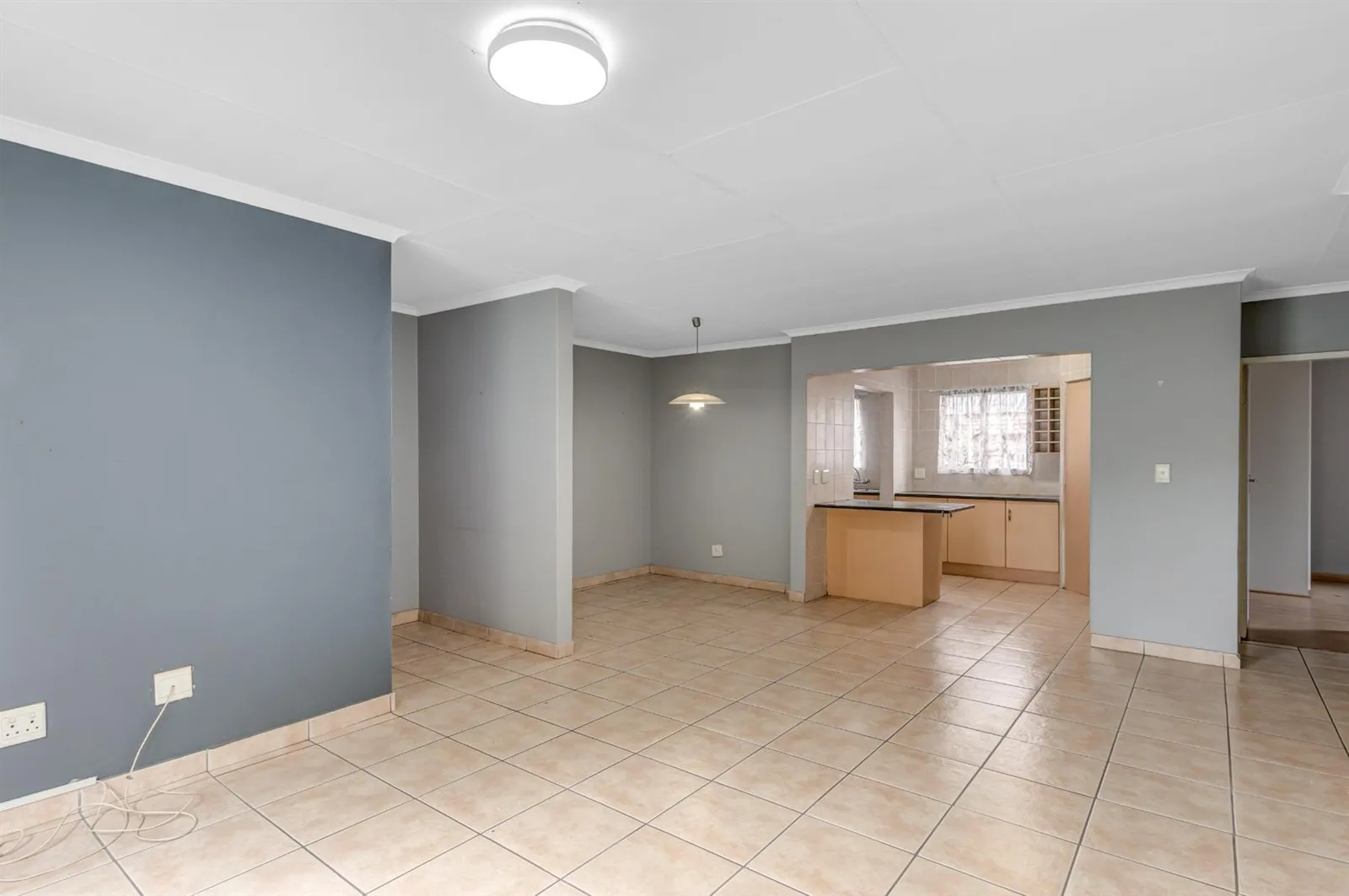 House in Olivedale, Randburg photo 3