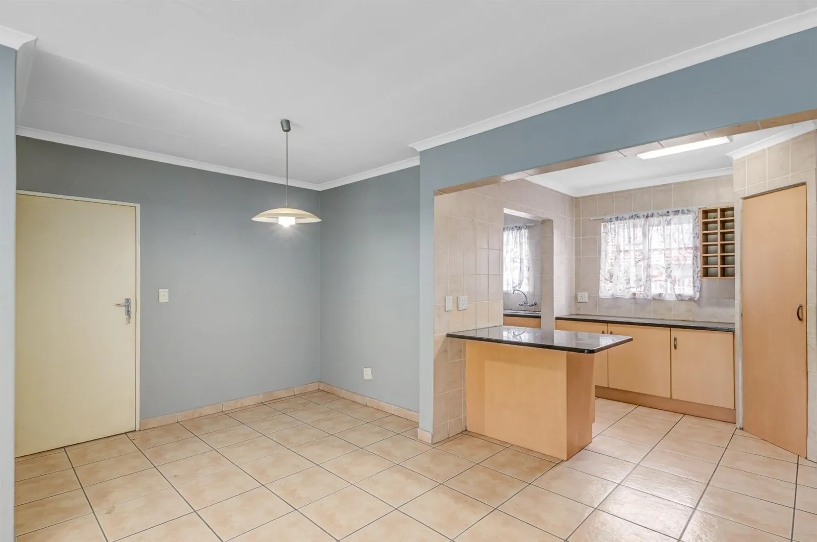 House in Olivedale, Randburg photo 4