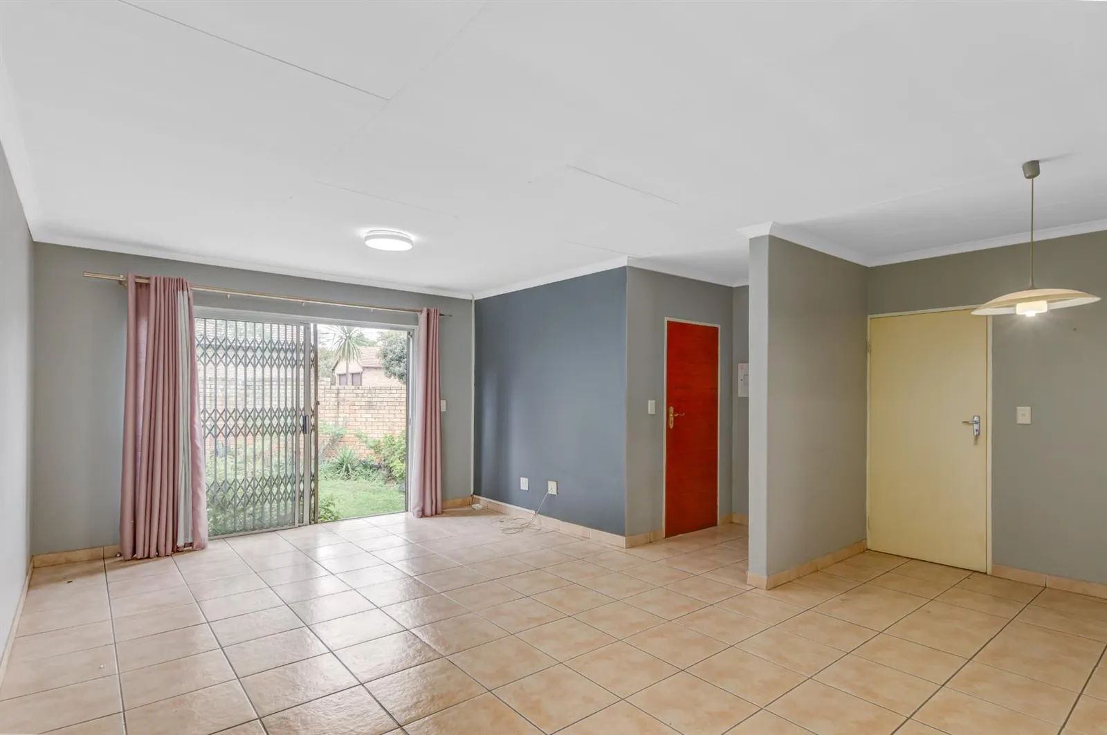 House in Olivedale, Randburg photo 10