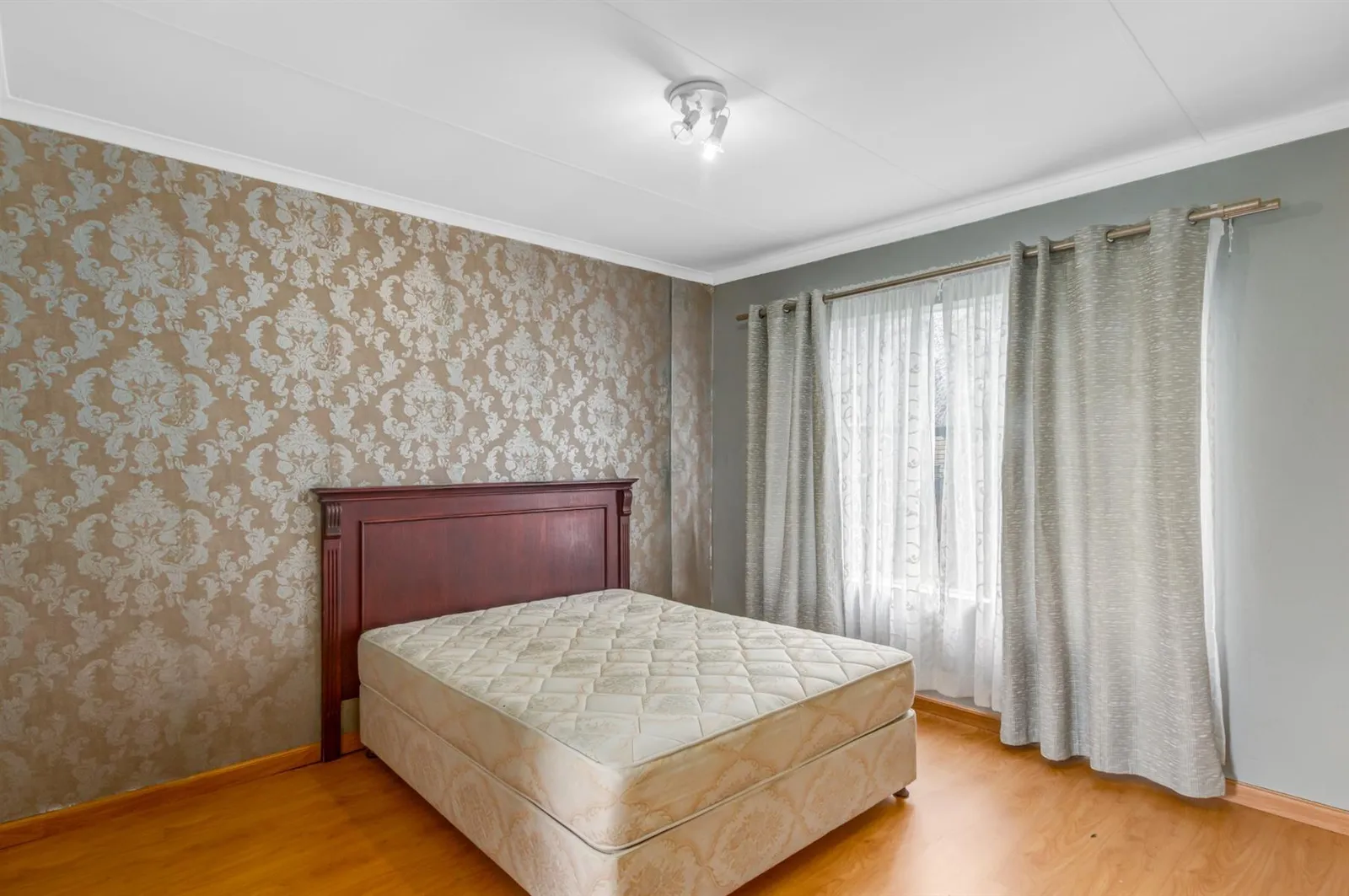 House in Olivedale, Randburg photo 16