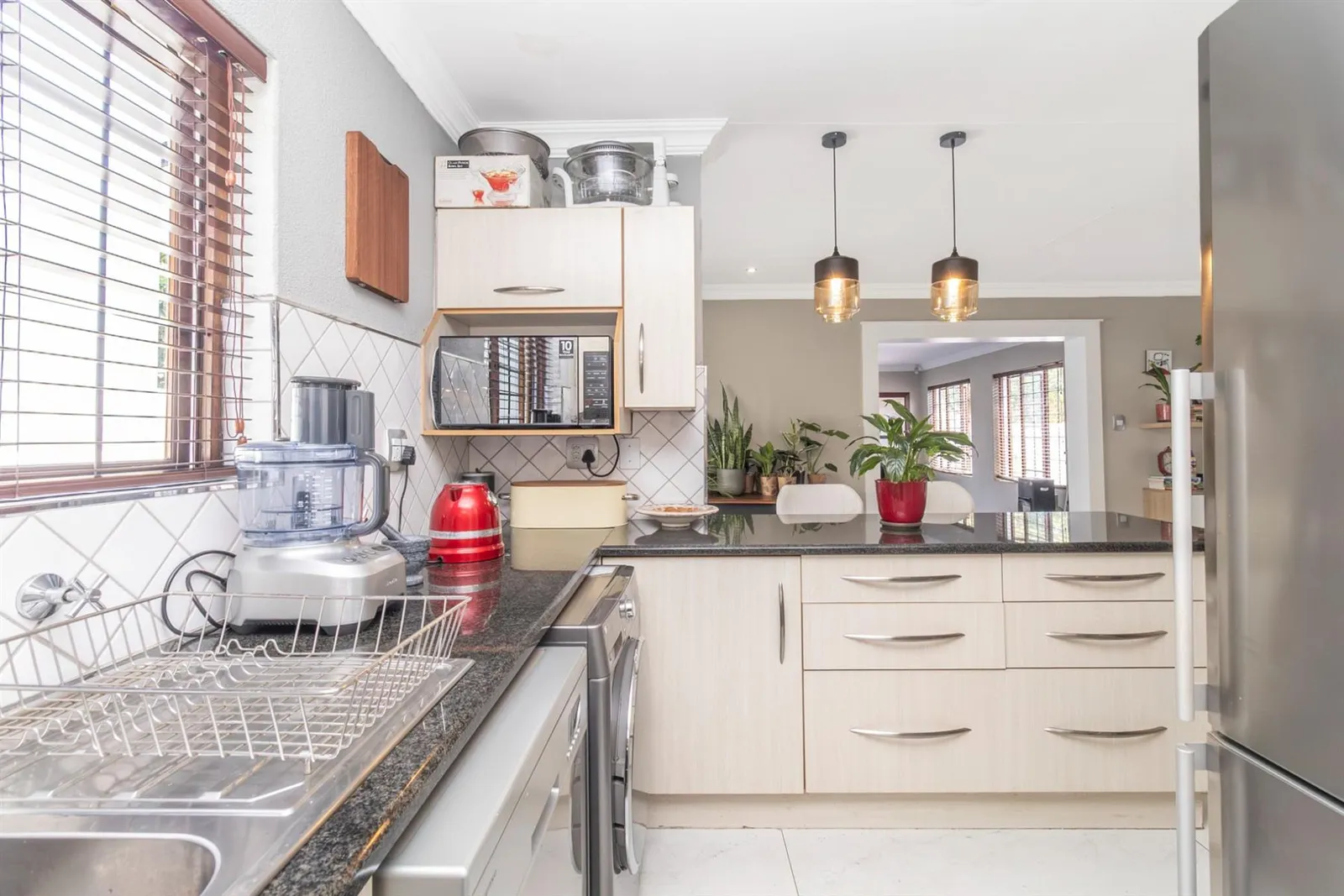 Townhouse in Bloubosrand, Randburg photo 6