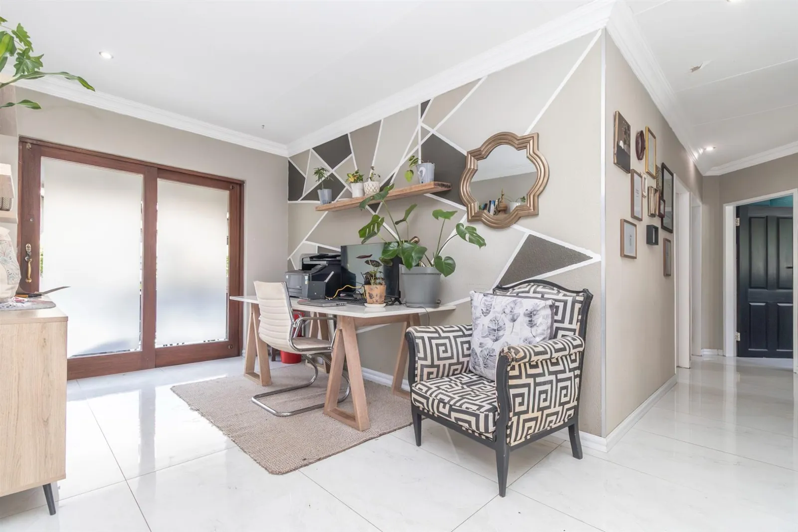 Townhouse in Bloubosrand, Randburg photo 12