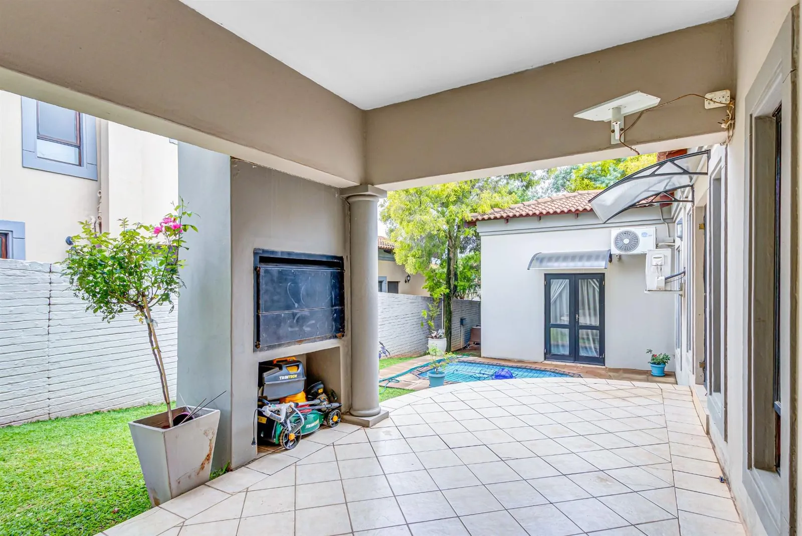House in North Riding, Randburg photo 10
