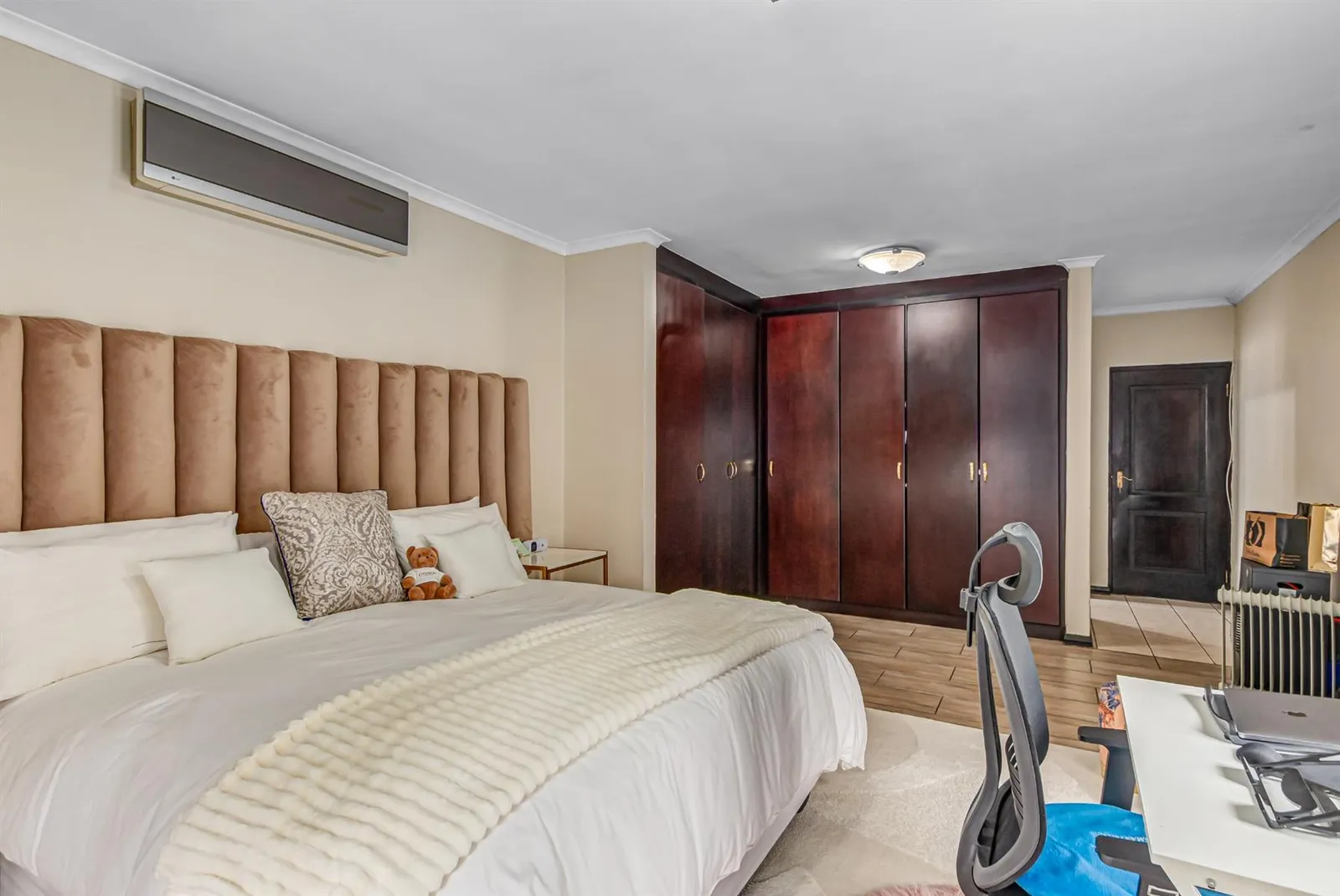 House in North Riding, Randburg photo 15