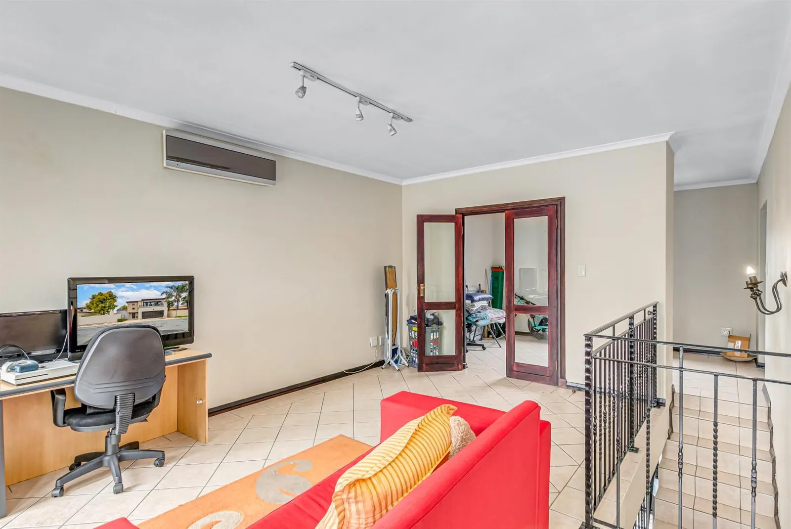 House in North Riding, Randburg photo 23