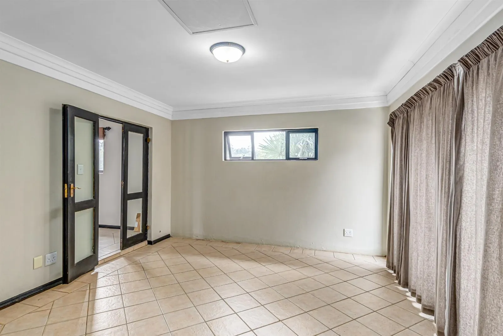 House in North Riding, Randburg photo 26