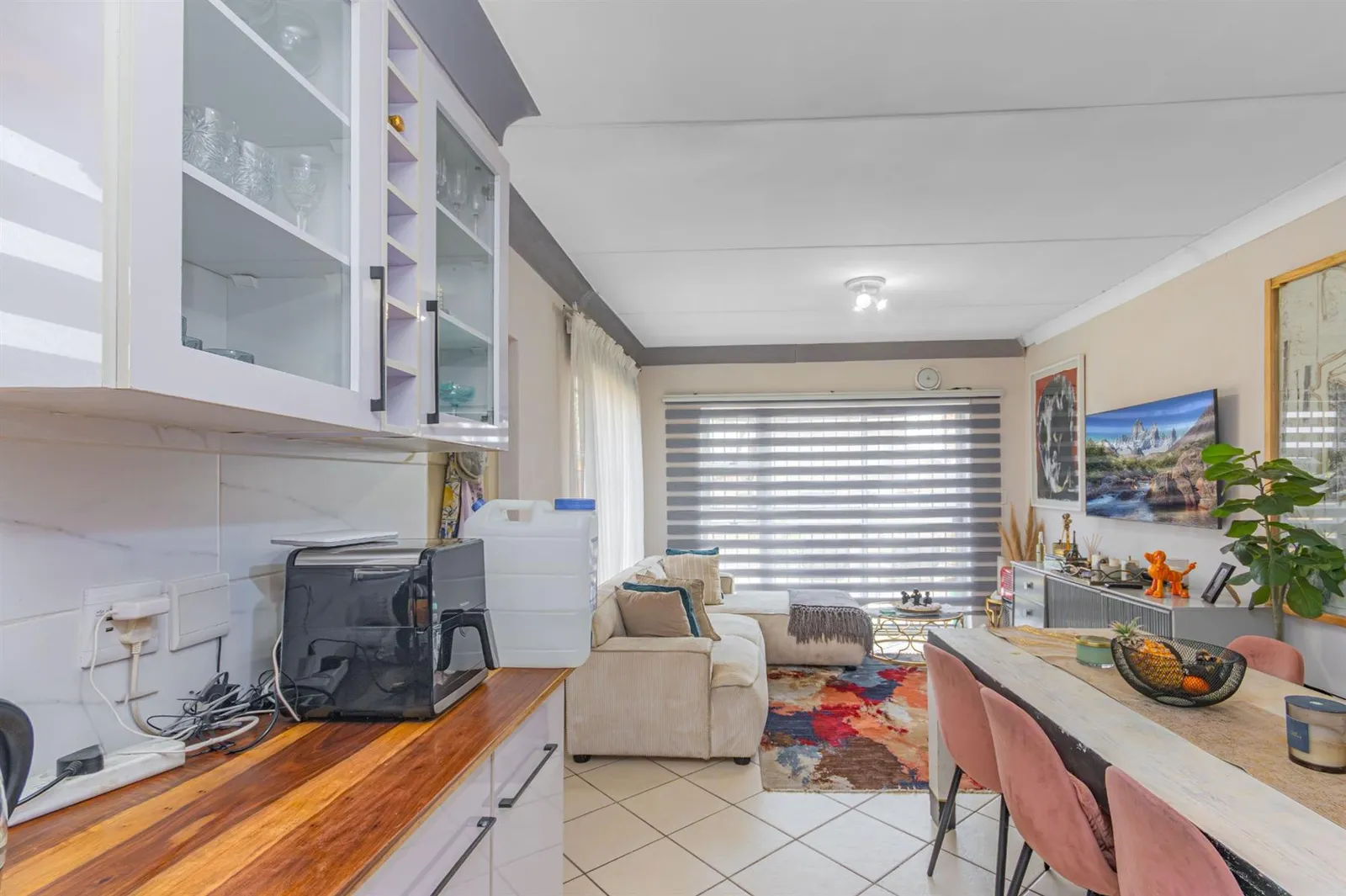 Townhouse in Honeypark, Roodepoort photo 6