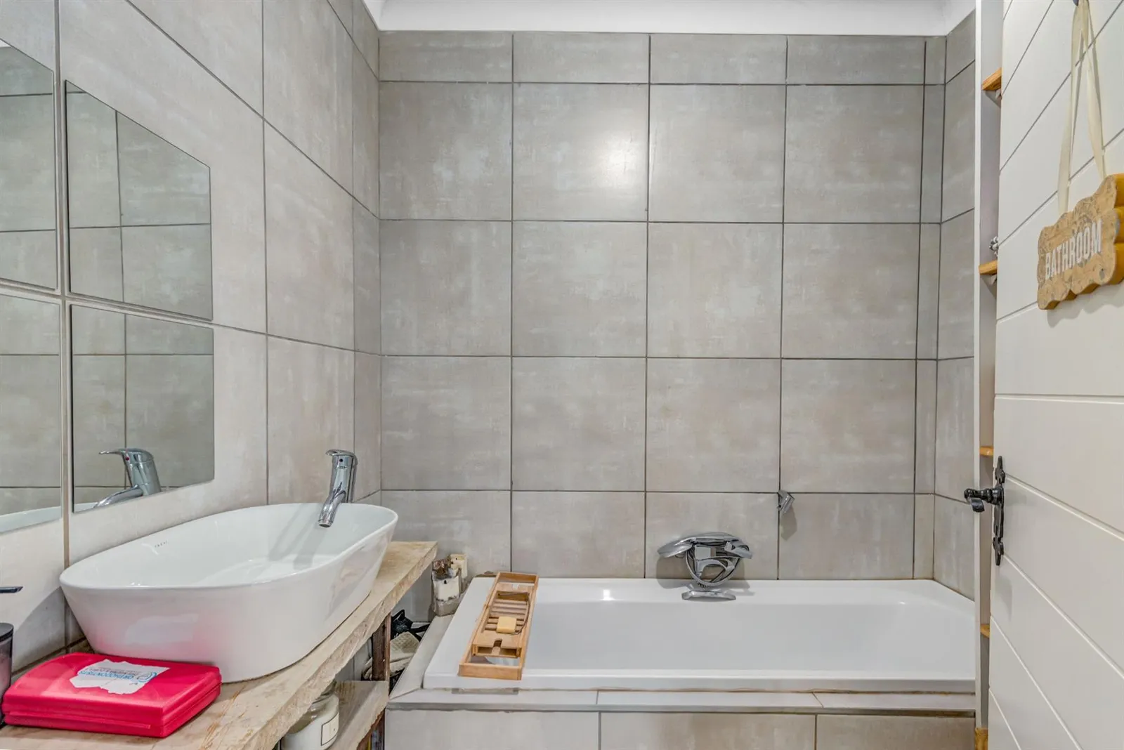 Townhouse in Honeypark, Roodepoort photo 19