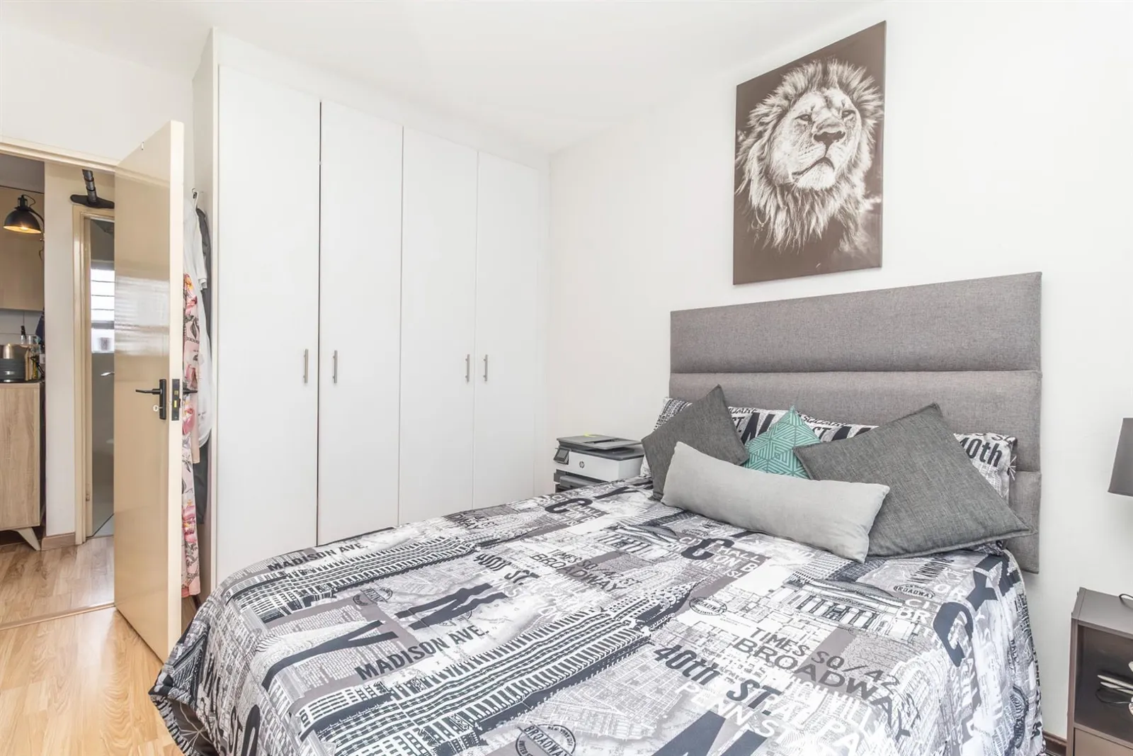 Townhouse in Craigavon, Sandton photo 19