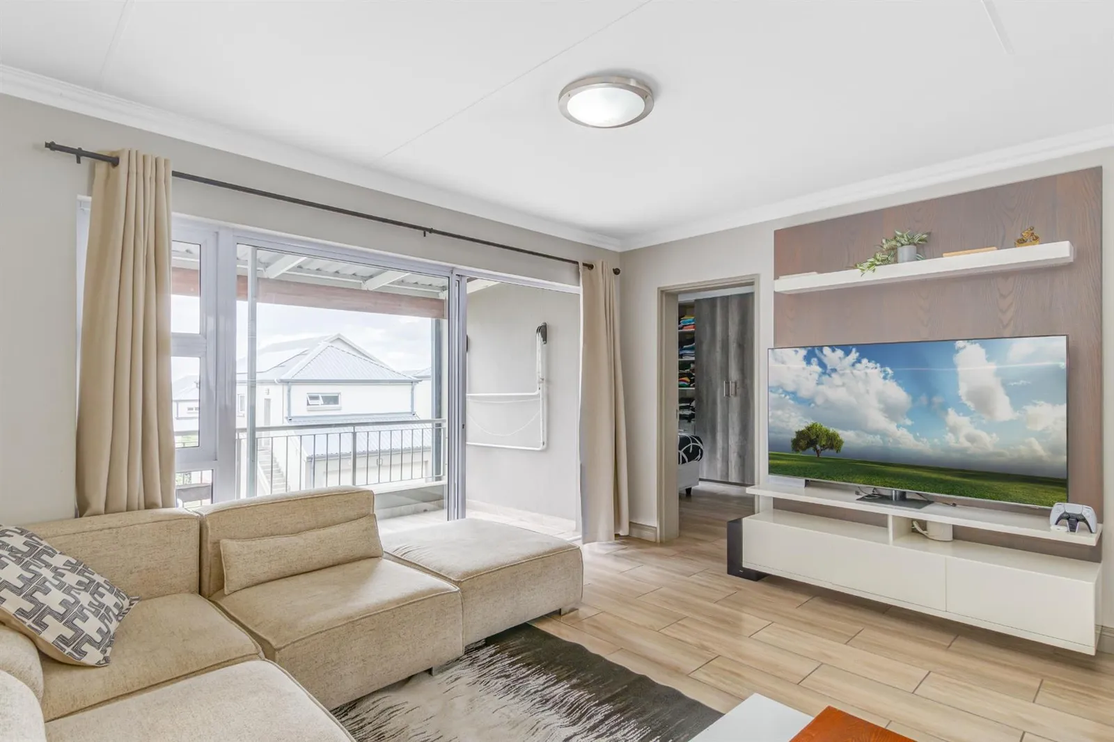Apartment in Broadacres, Sandton photo 4