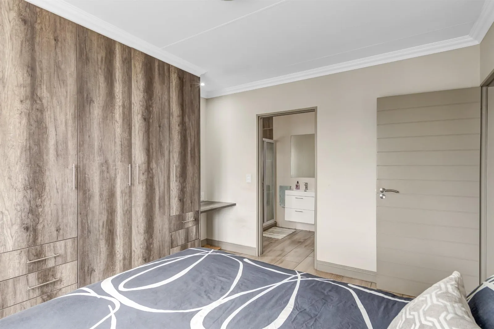 Apartment in Broadacres, Sandton photo 6