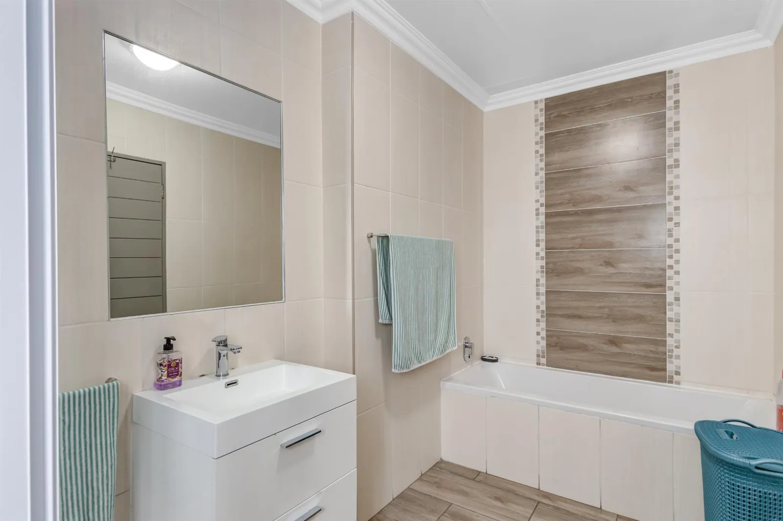 Apartment in Broadacres, Sandton photo 7