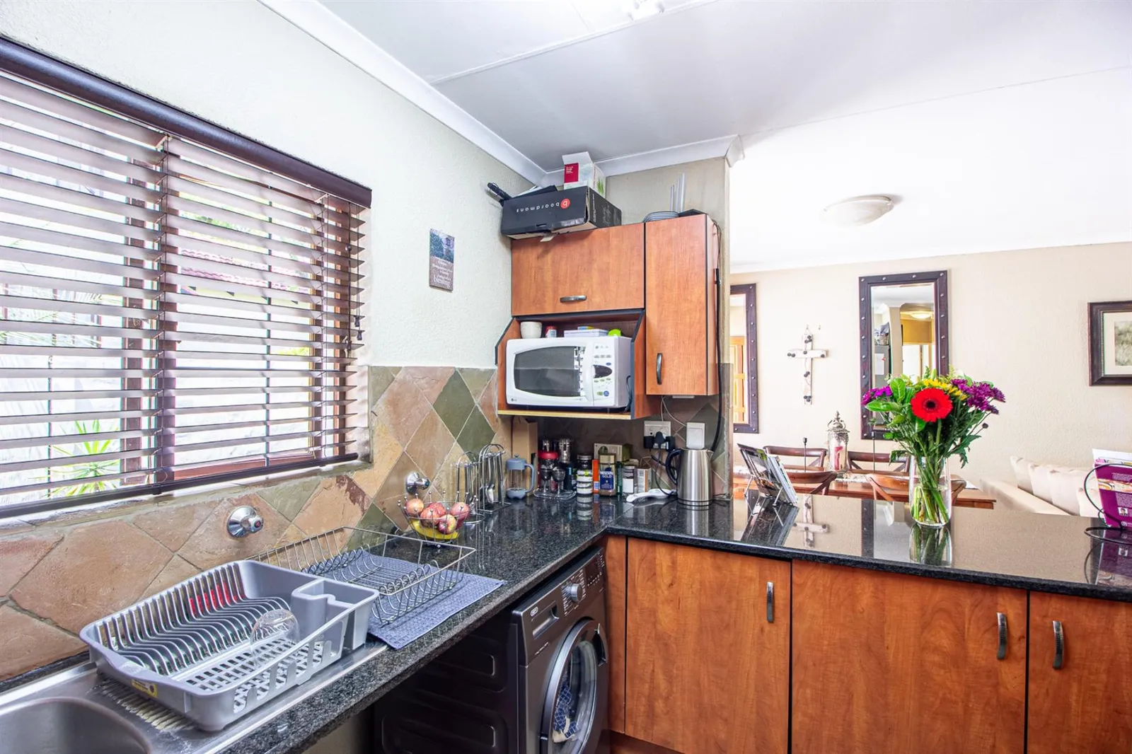 Townhouse in Bloubosrand, Randburg photo 4