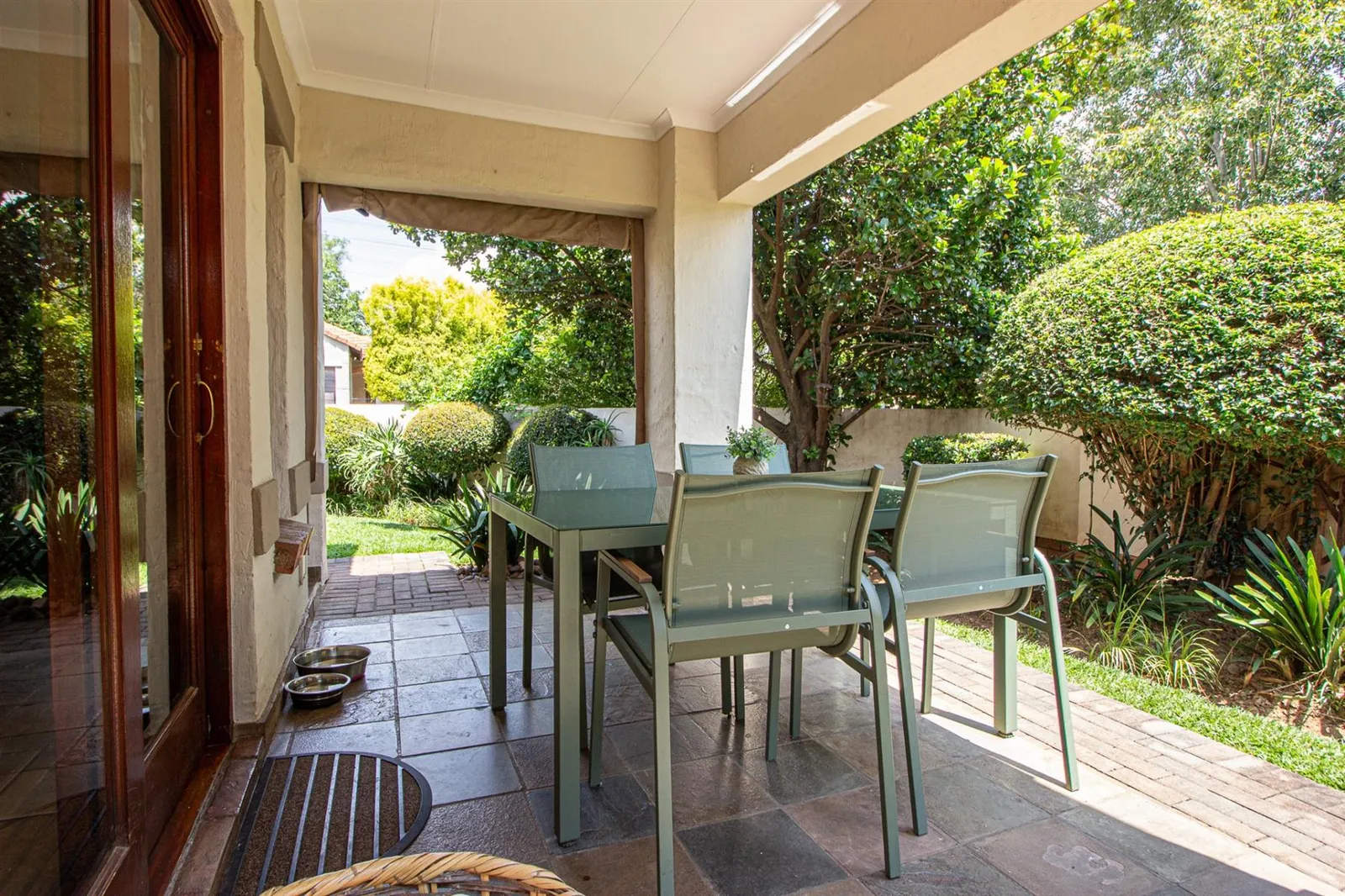 Townhouse in Bloubosrand, Randburg photo 9