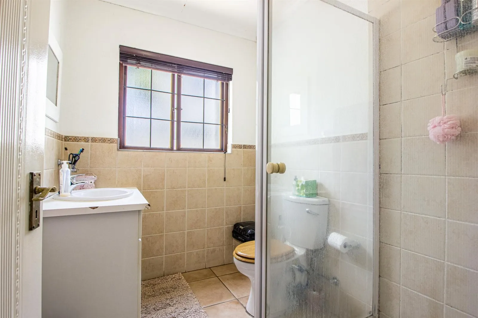 Townhouse in Bloubosrand, Randburg photo 18