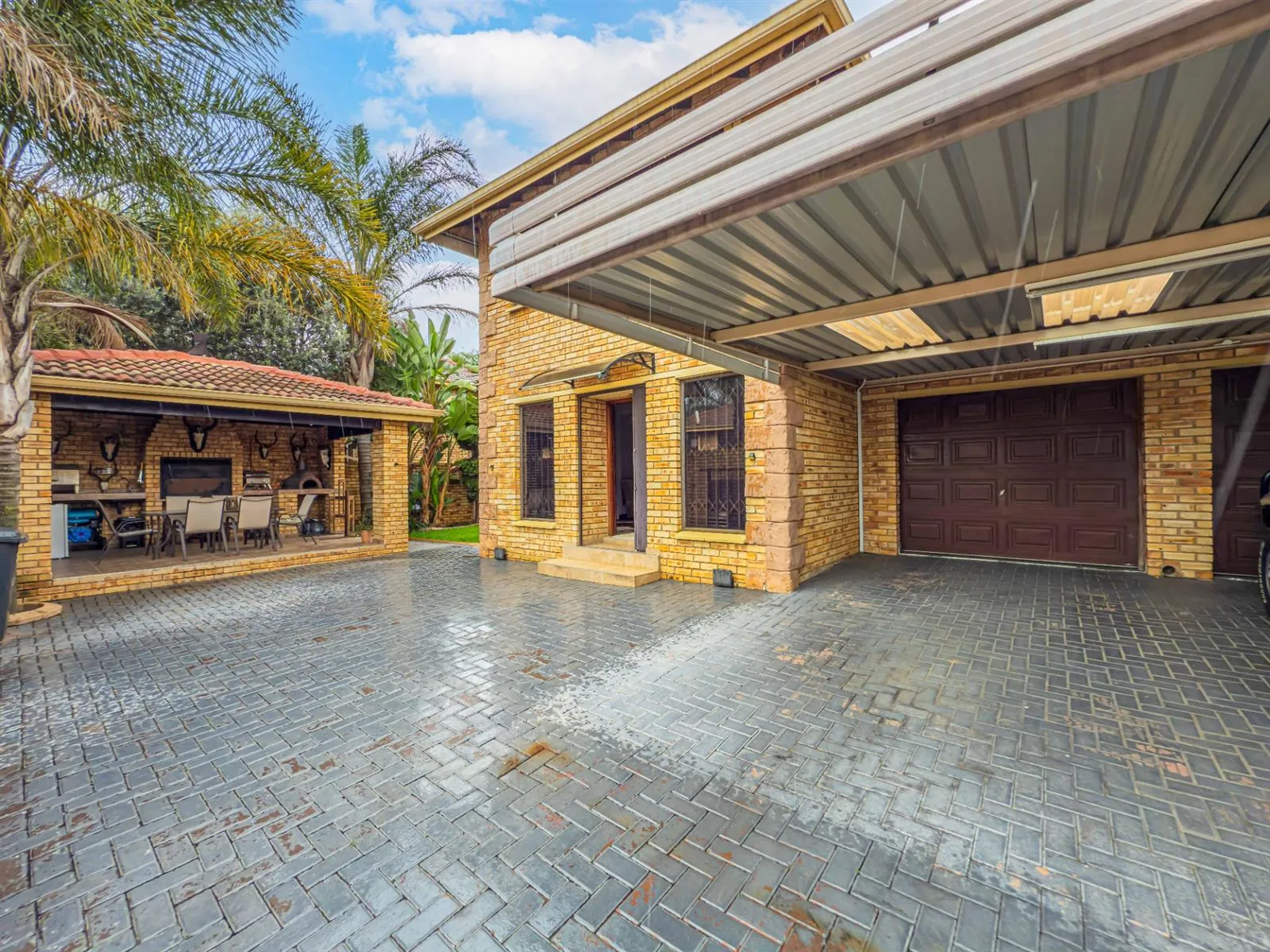 House in North Riding, Randburg photo 2