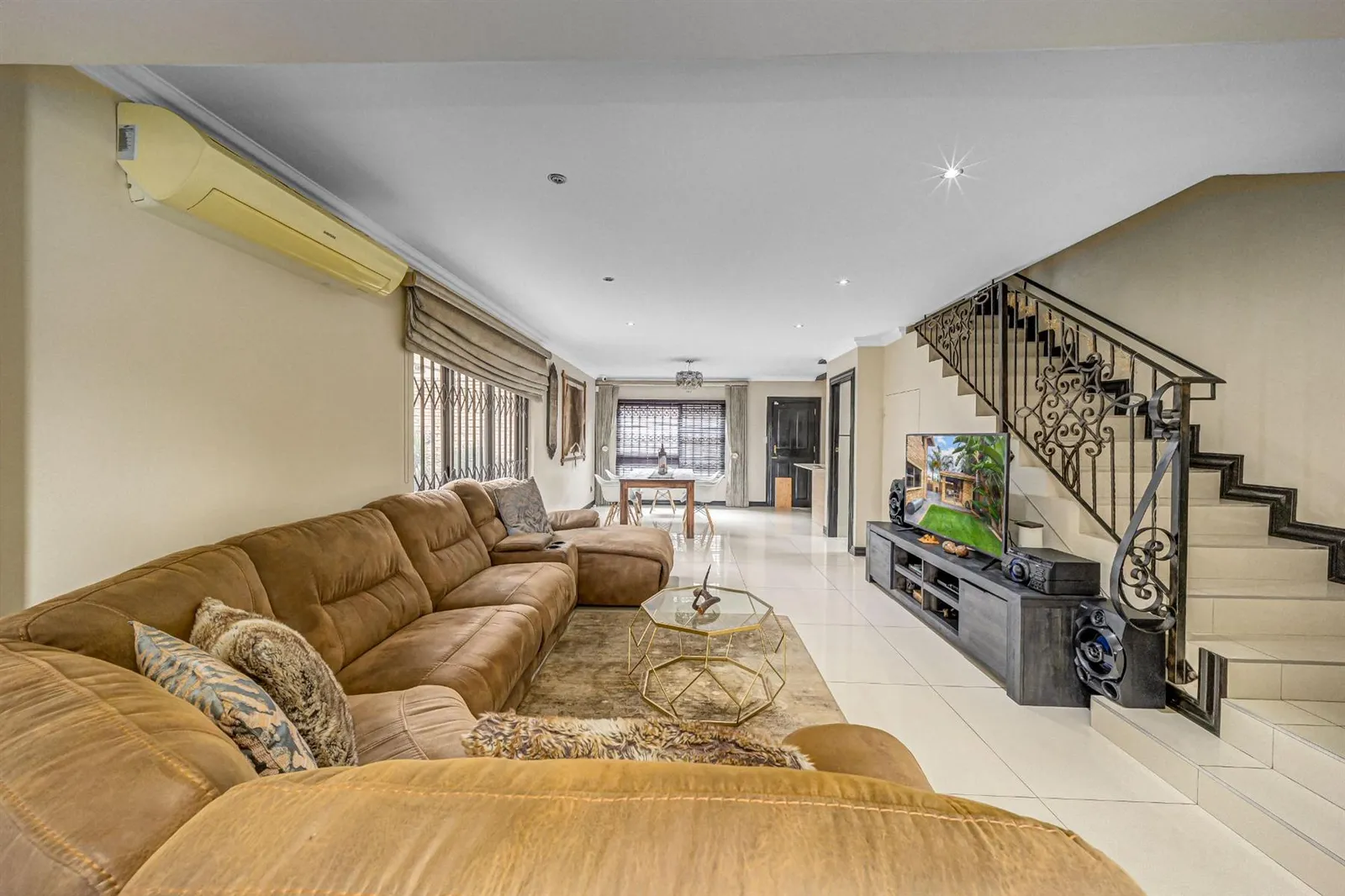 House in North Riding, Randburg photo 3