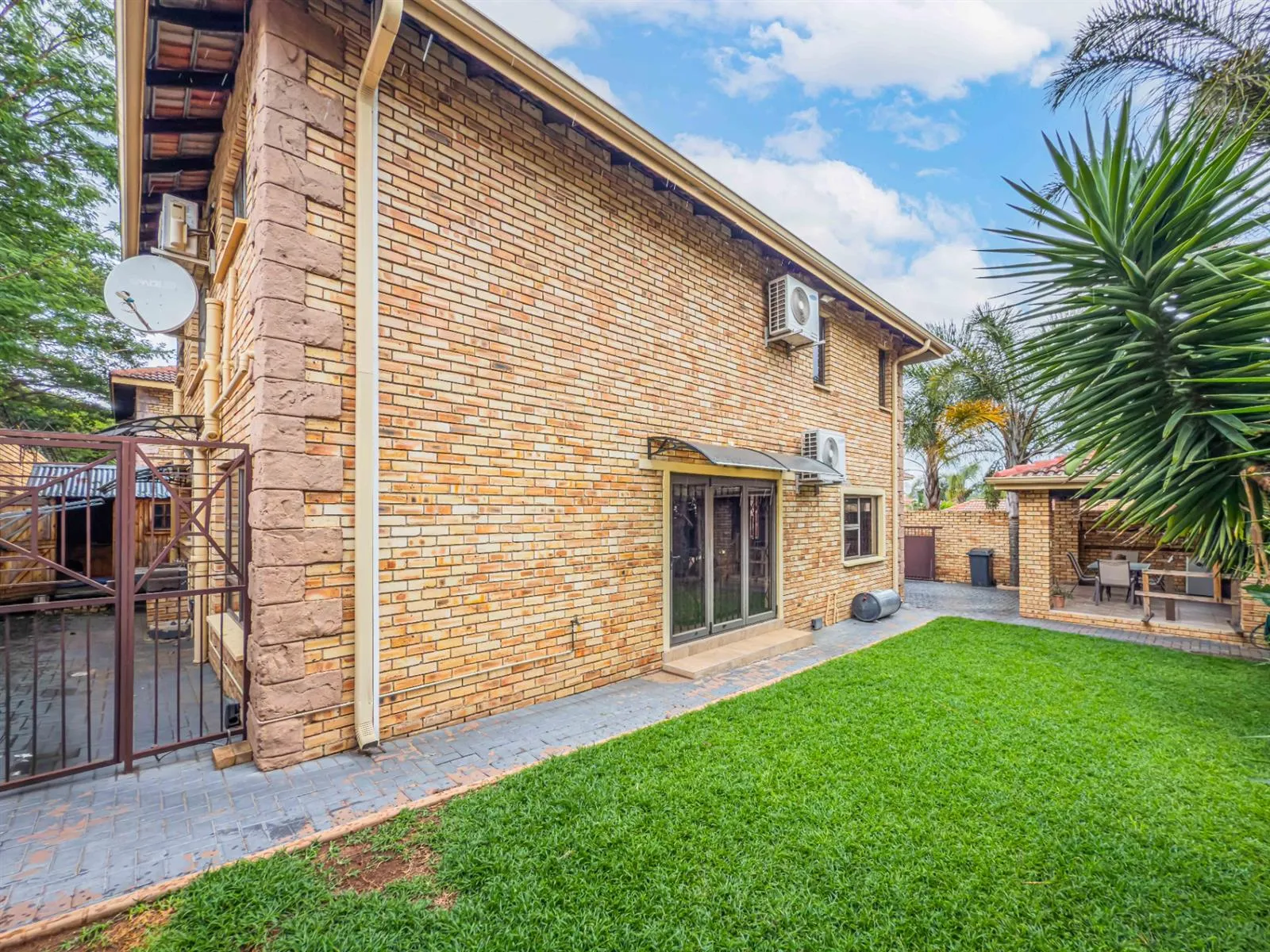 House in North Riding, Randburg photo 9