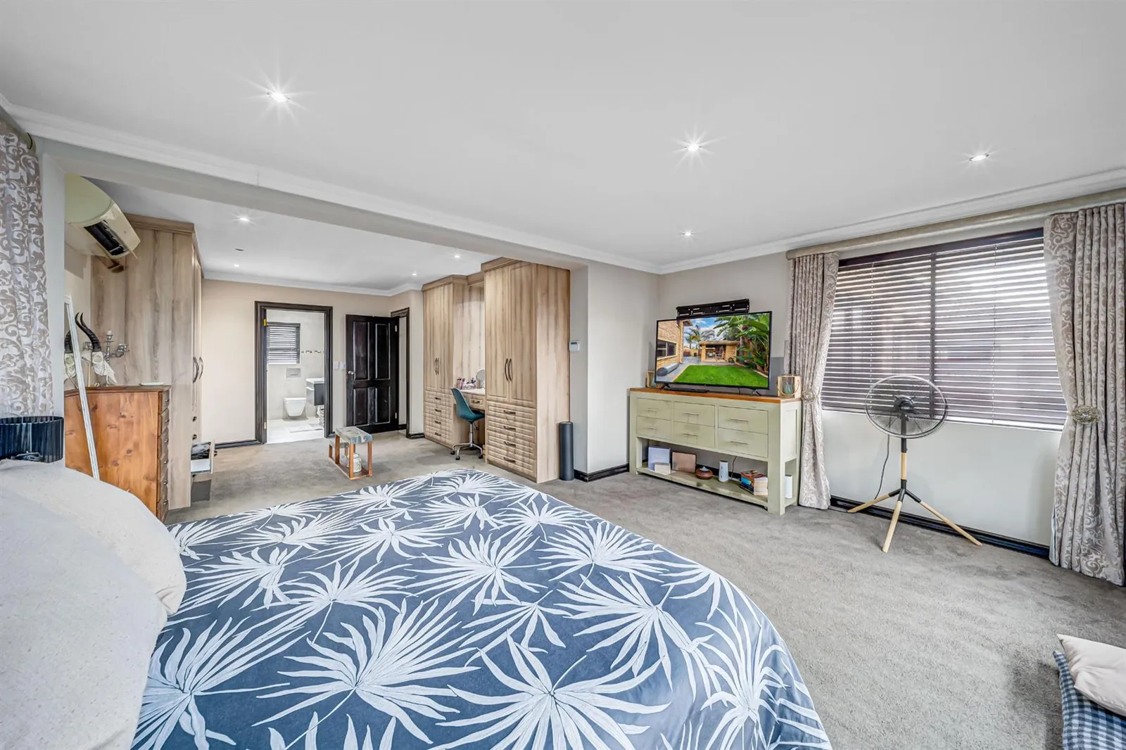 House in North Riding, Randburg photo 18