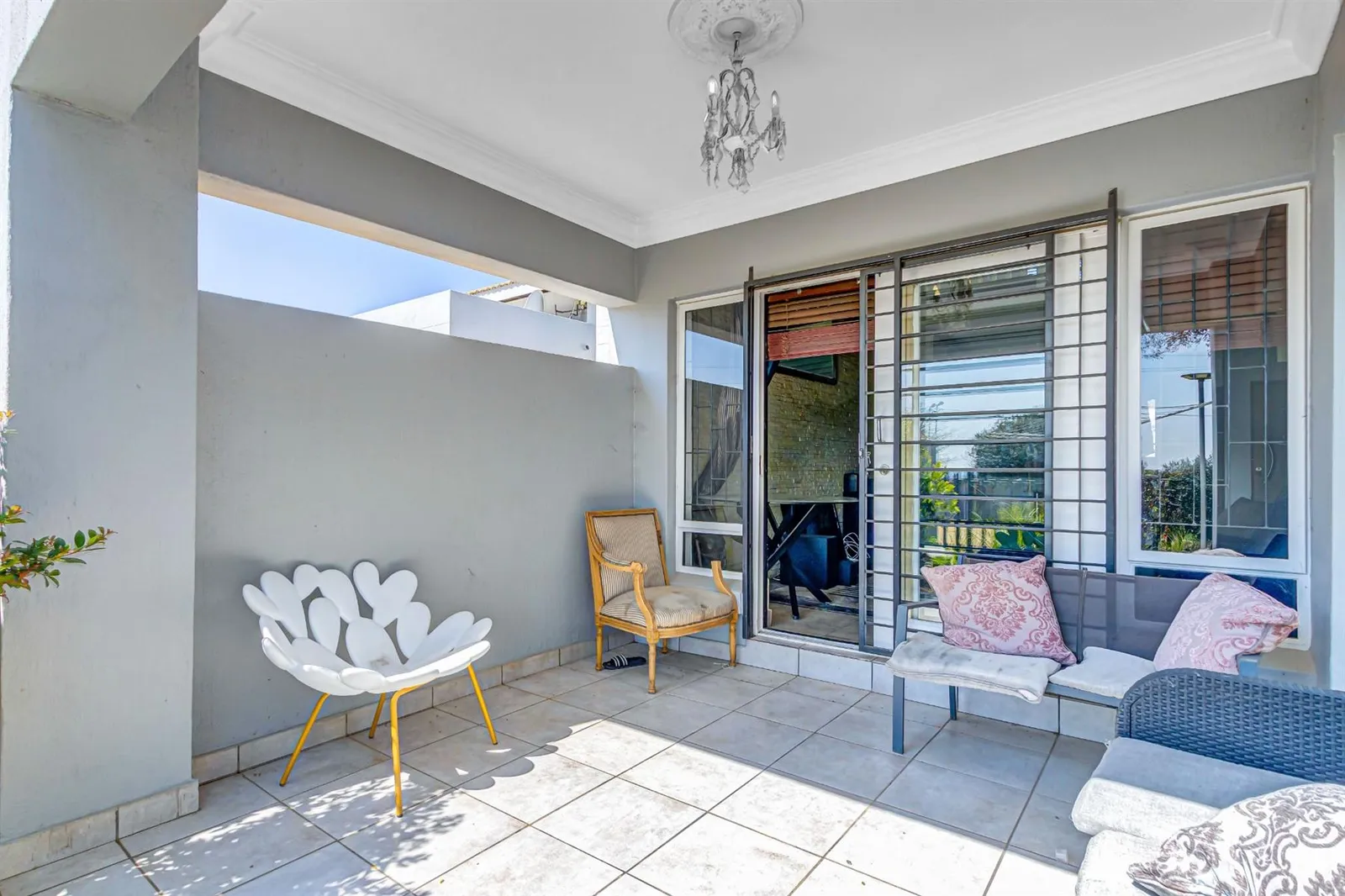 Duplex in Broadacres, Sandton photo 7