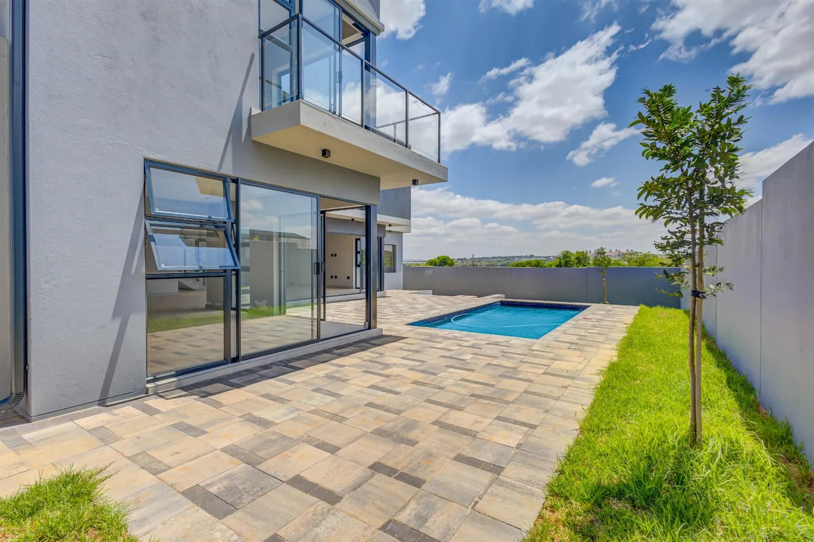 House in Helderfontein Estate, Midrand photo 16