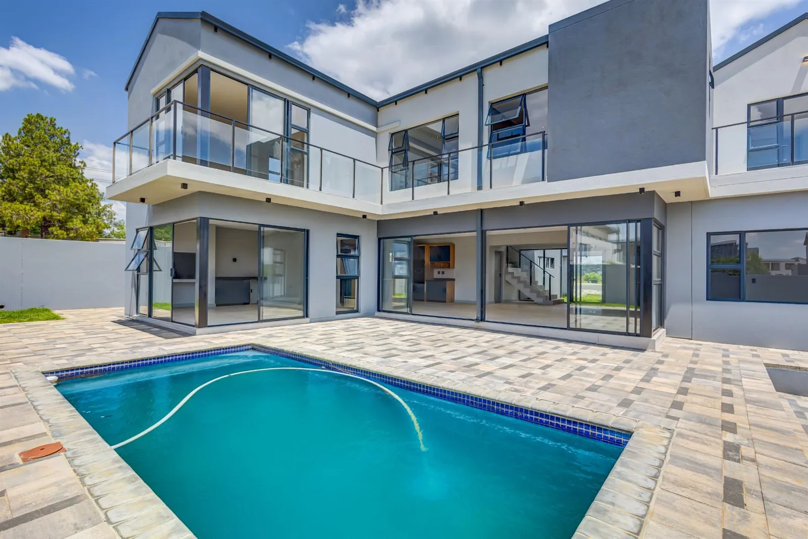 House in Helderfontein Estate, Midrand photo 18