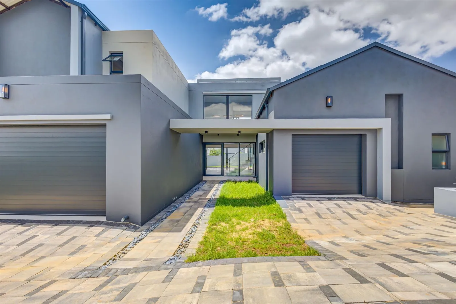 House in Helderfontein Estate, Midrand photo 50