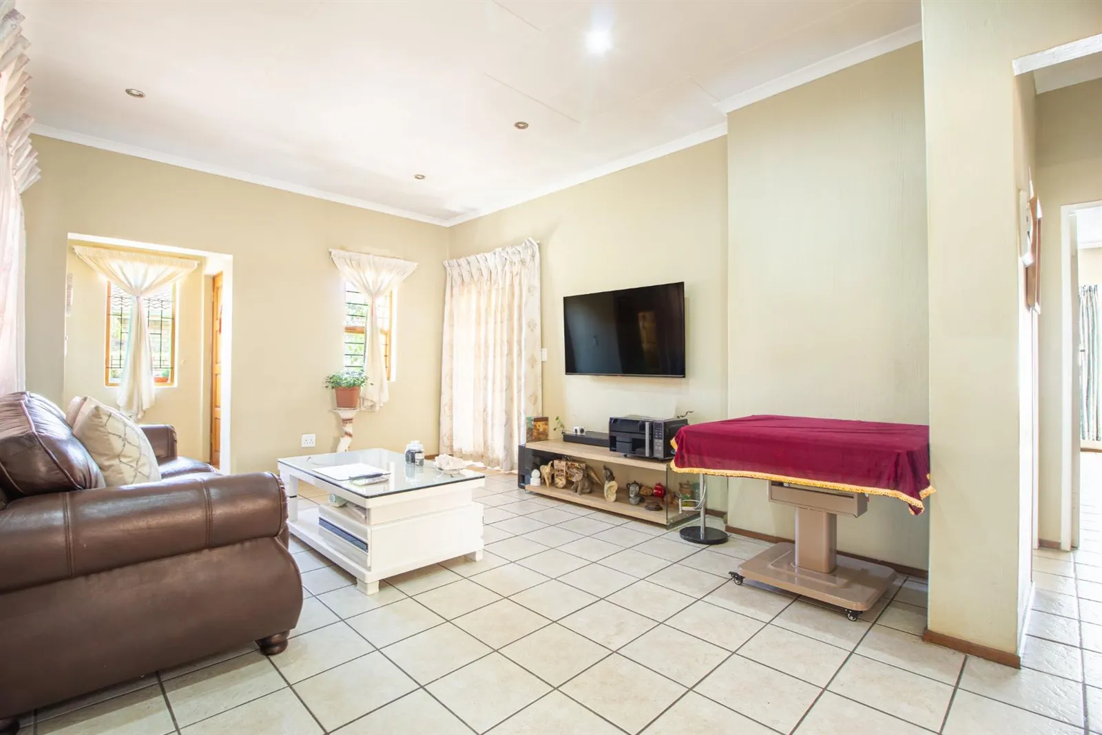 House in Craigavon, Sandton photo 6