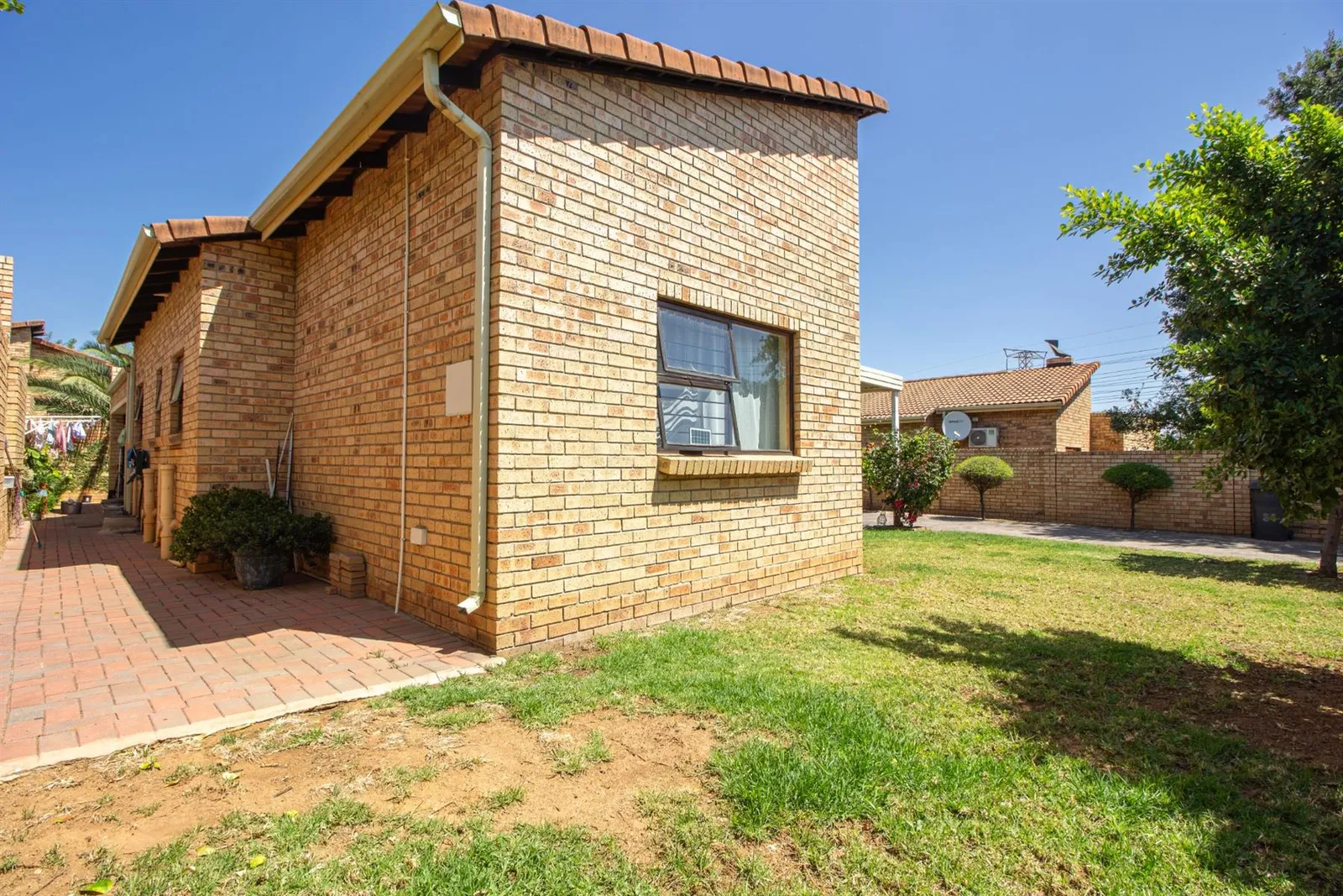 House in Craigavon, Sandton photo 14