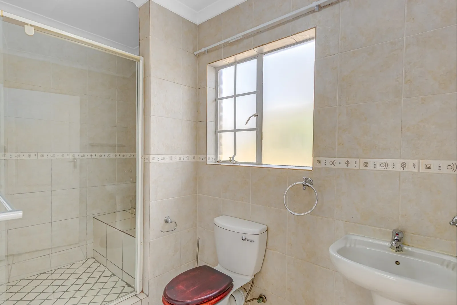 House in Olivedale, Randburg photo 14
