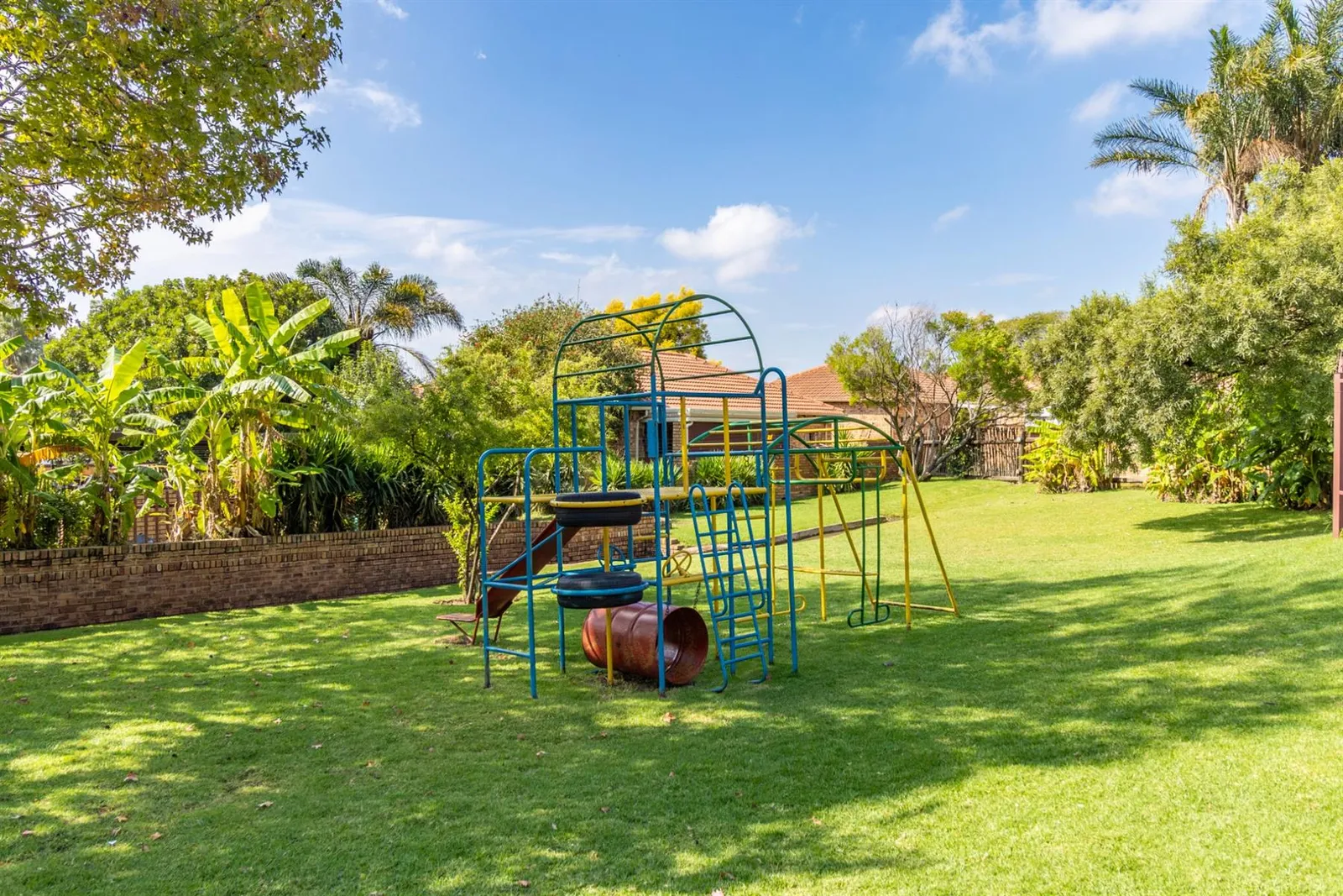 Apartment in North Riding, Randburg photo 24