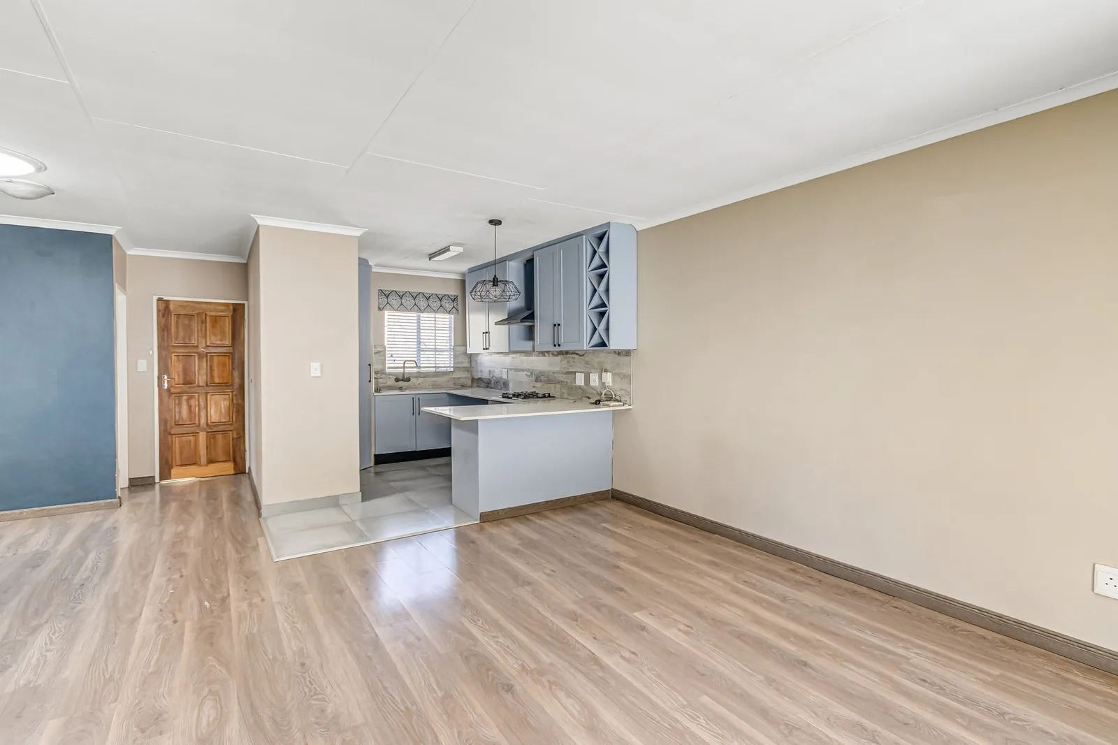 House in Olivedale, Randburg photo 3