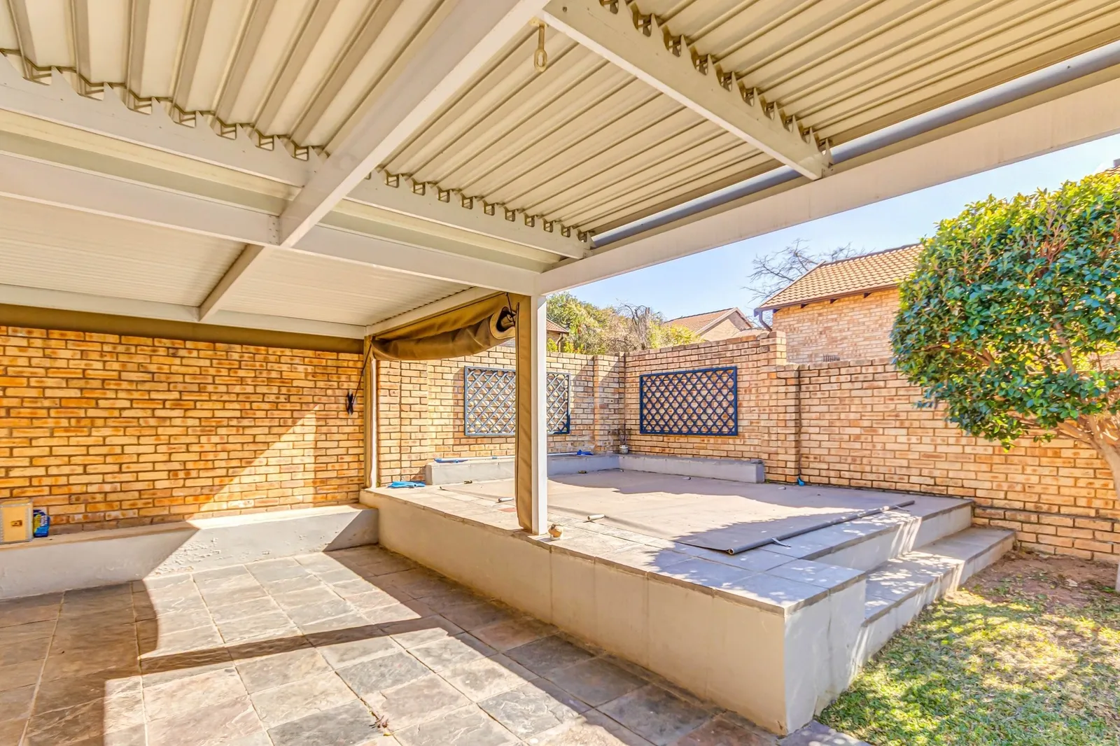 House in Olivedale, Randburg photo 12