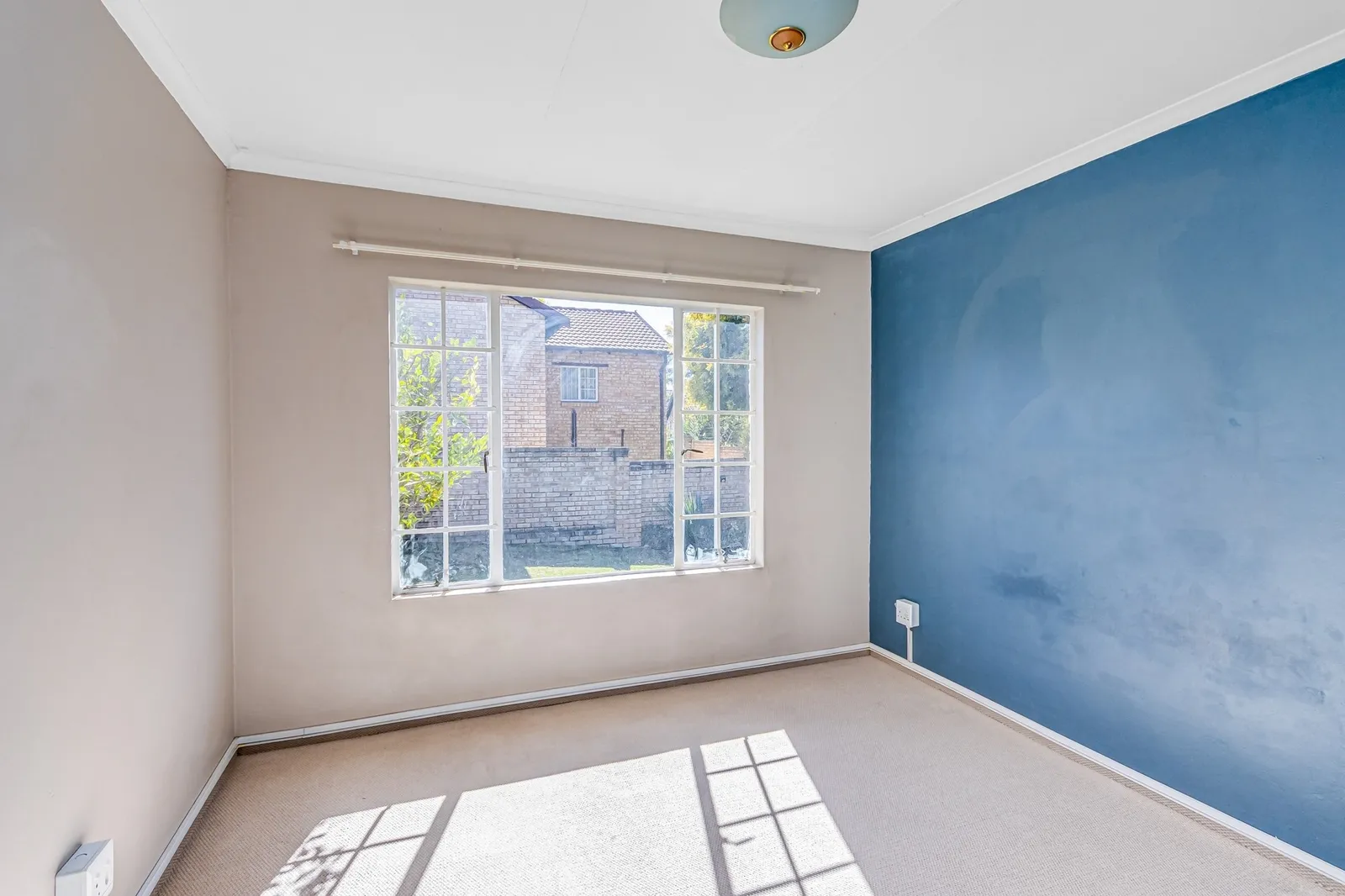 House in Olivedale, Randburg photo 22