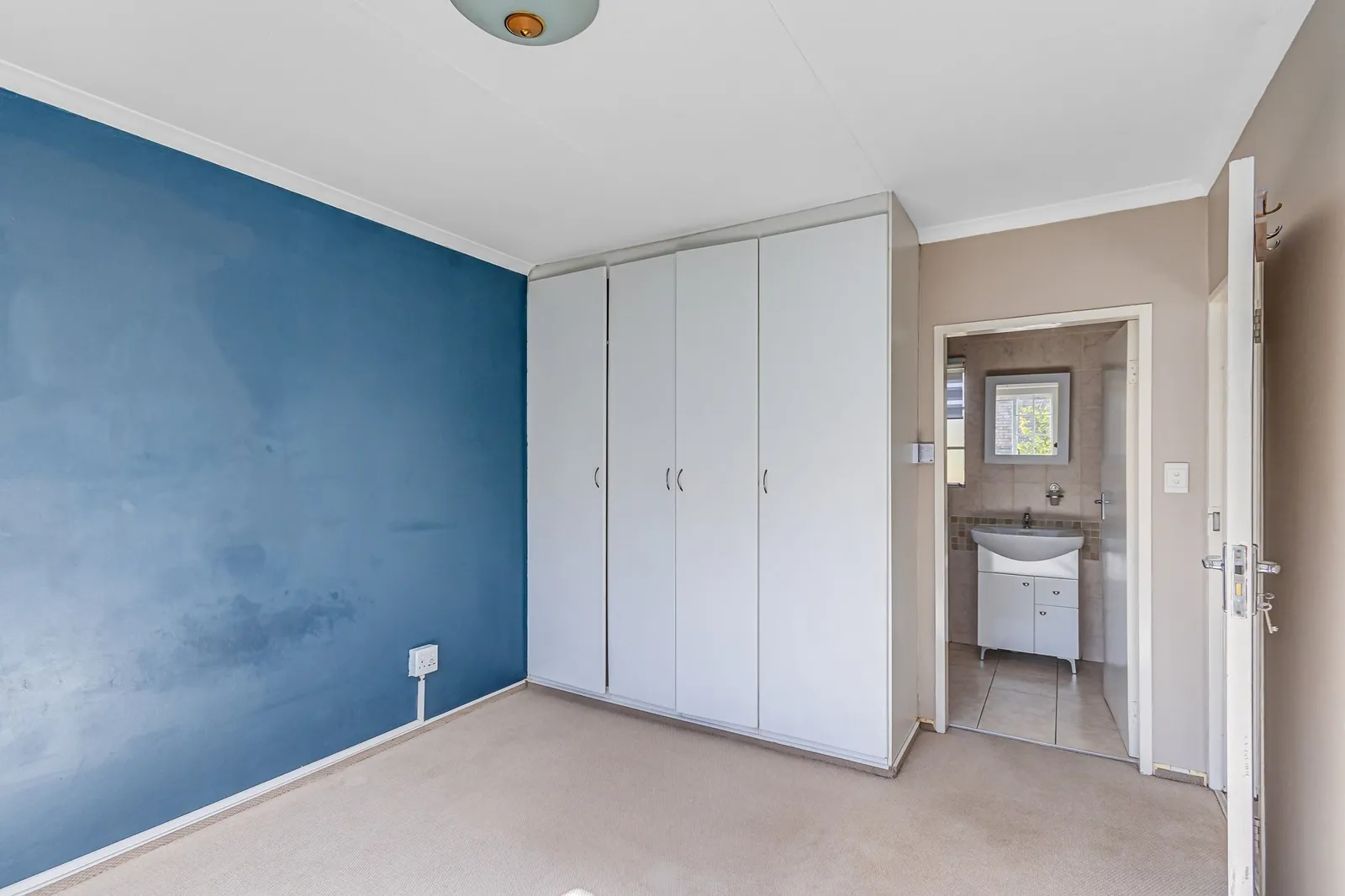 House in Olivedale, Randburg photo 23