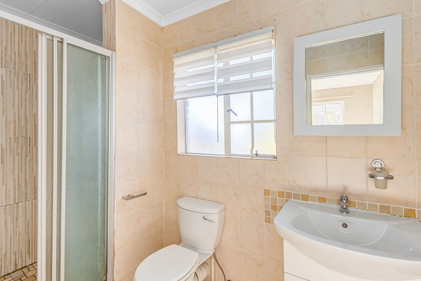House in Olivedale, Randburg photo 24