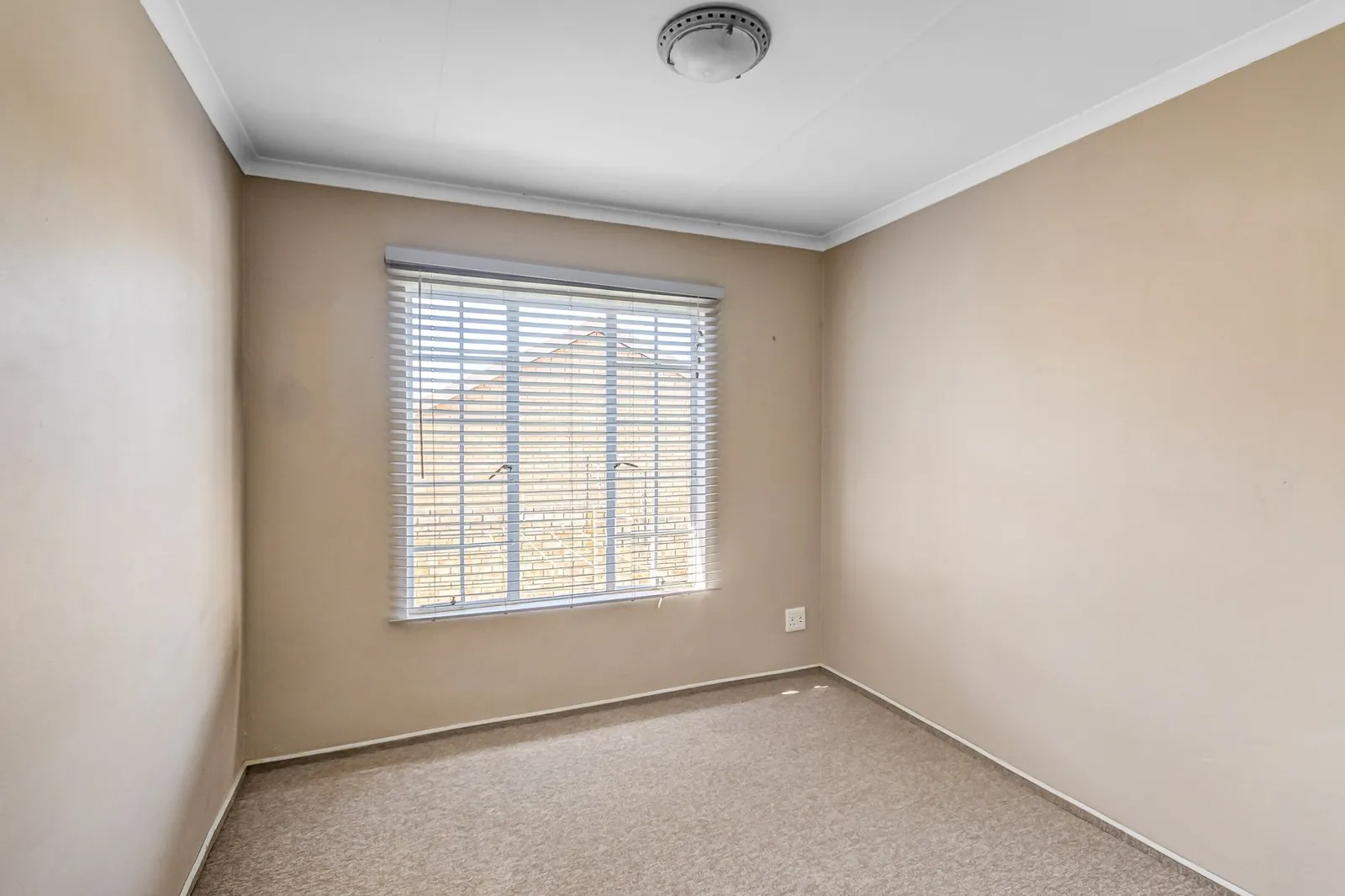 House in Olivedale, Randburg photo 25