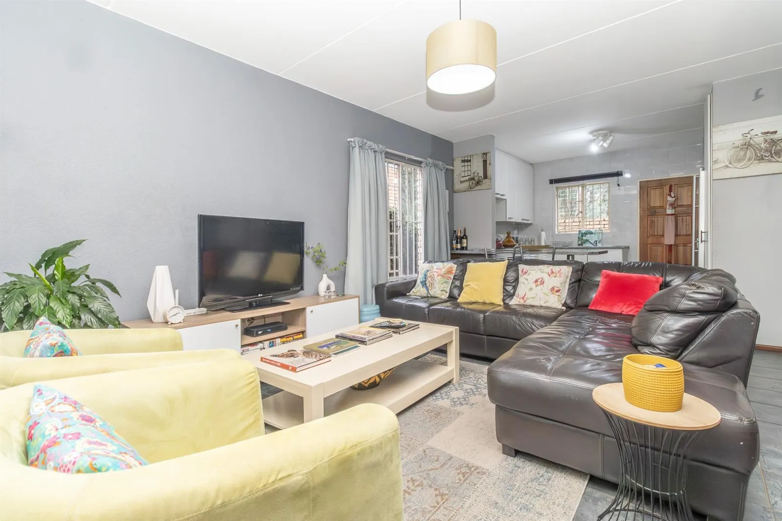 Duplex in North Riding, Randburg photo 2