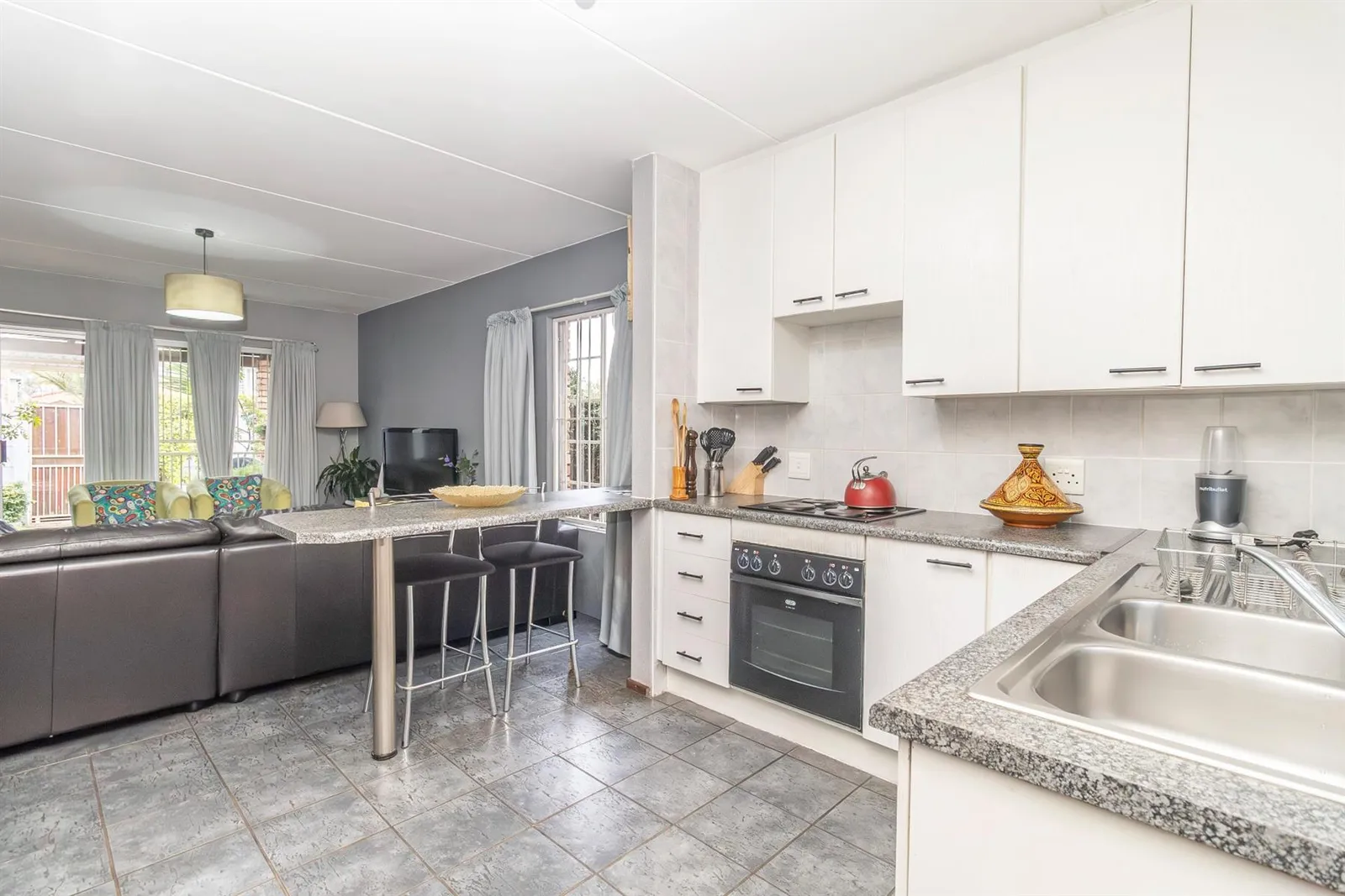 Duplex in North Riding, Randburg photo 5