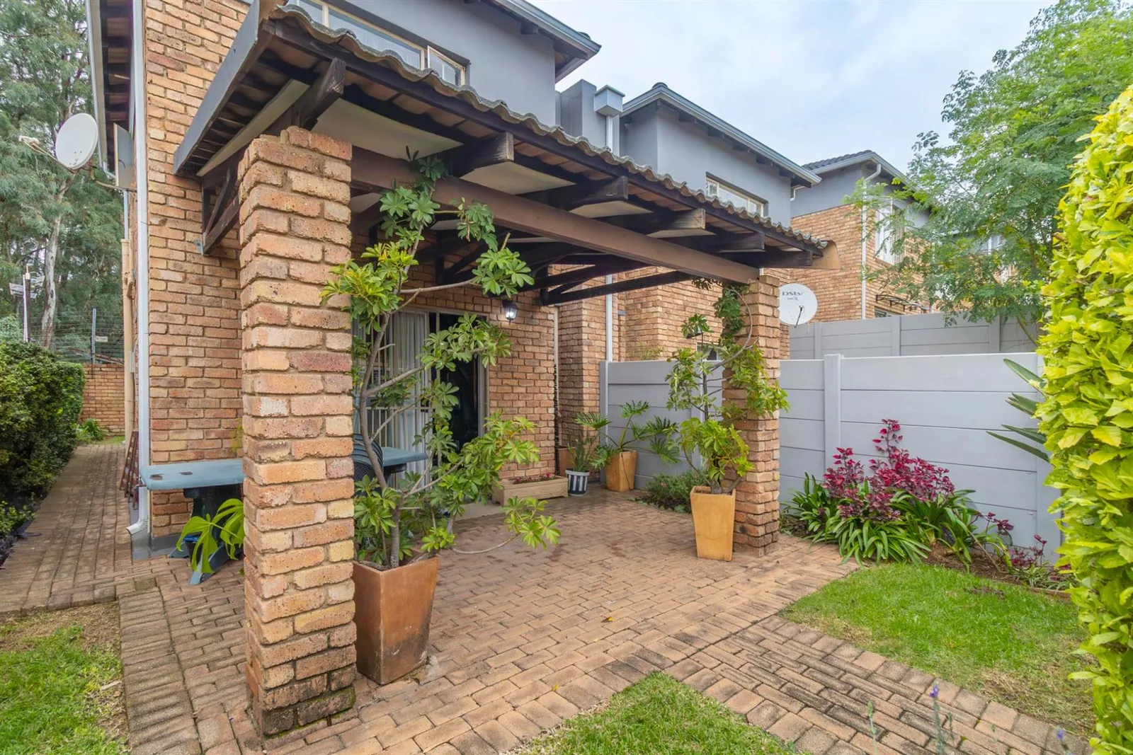 Duplex in North Riding, Randburg photo 10