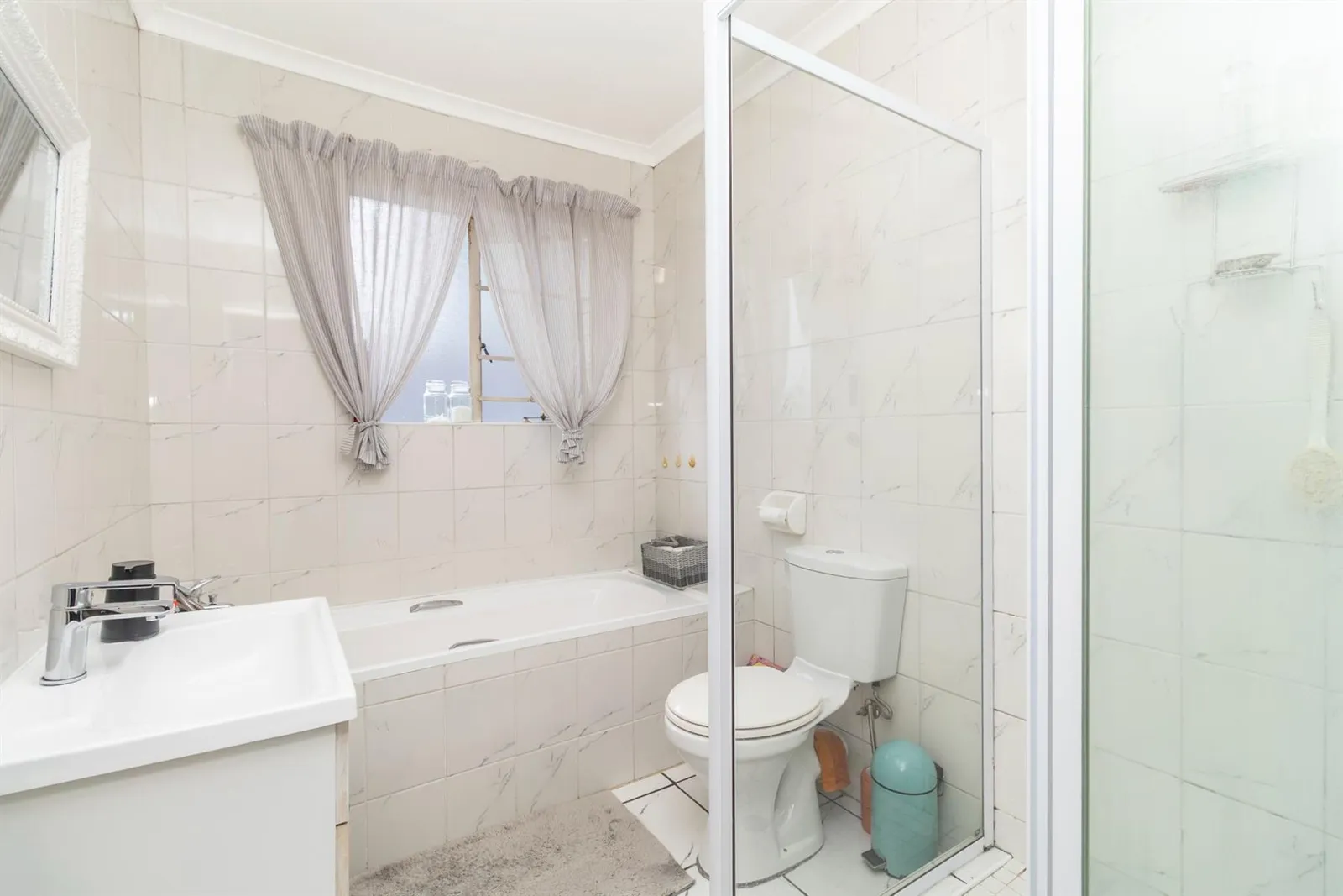 Duplex in North Riding, Randburg photo 16