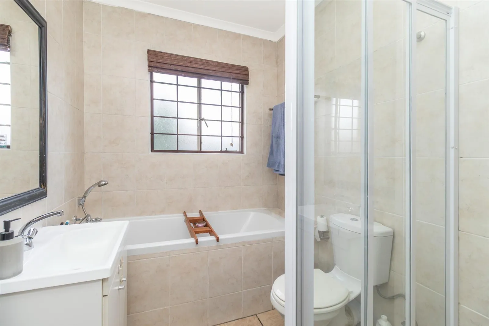 Duplex in North Riding, Randburg photo 17