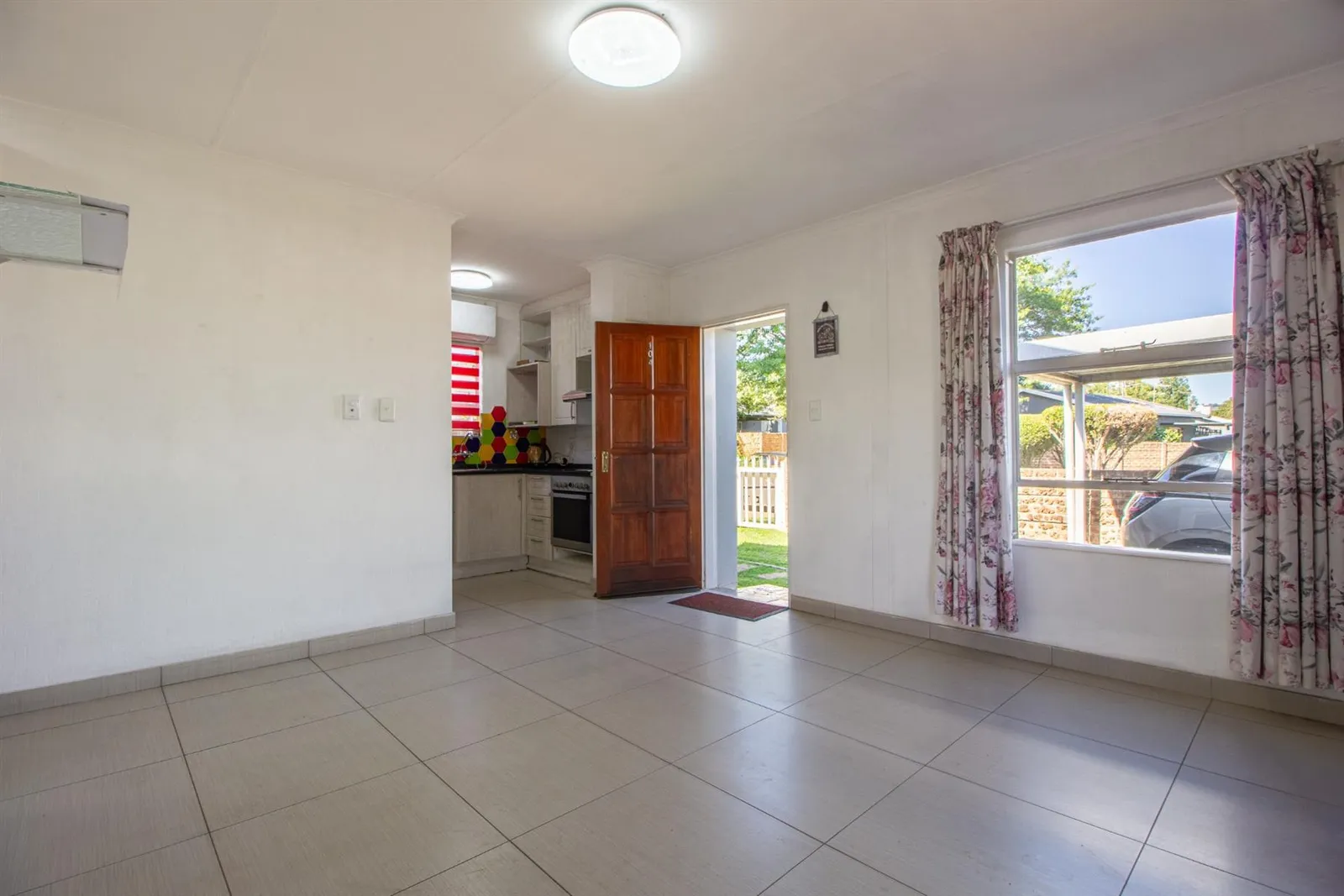 Townhouse in Fairland, Randburg photo 3