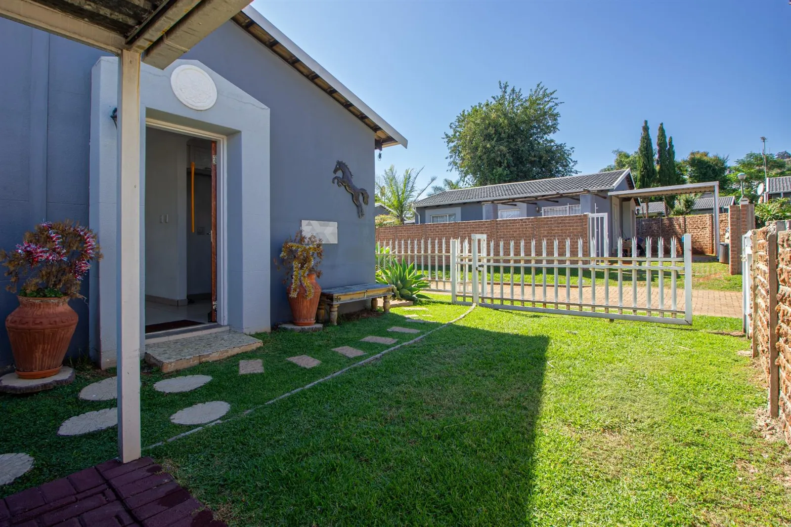 Townhouse in Fairland, Randburg photo 10