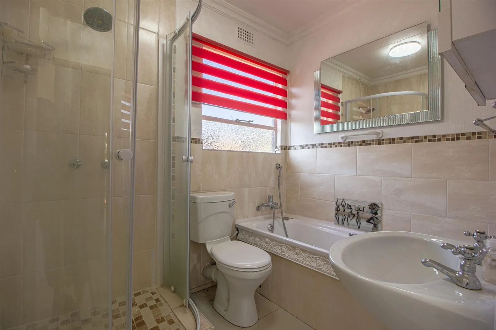 Townhouse in Fairland, Randburg photo 18