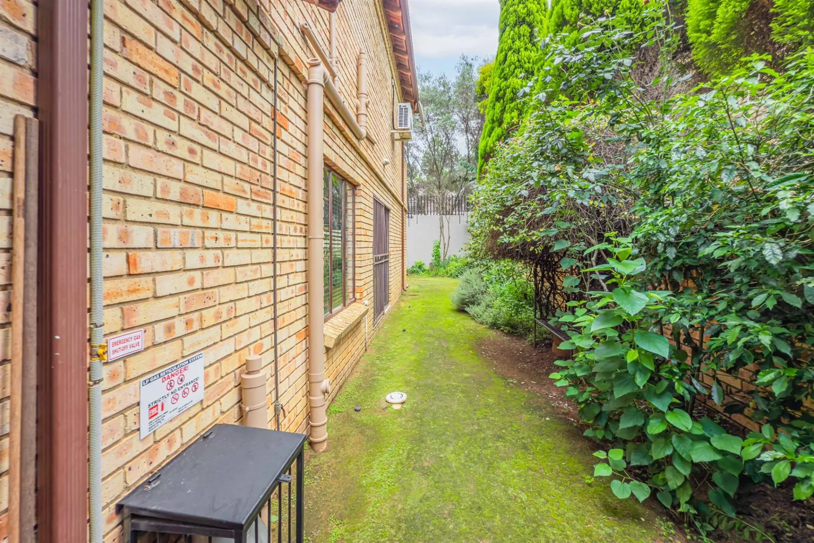 Townhouse in Craigavon, Sandton photo 10