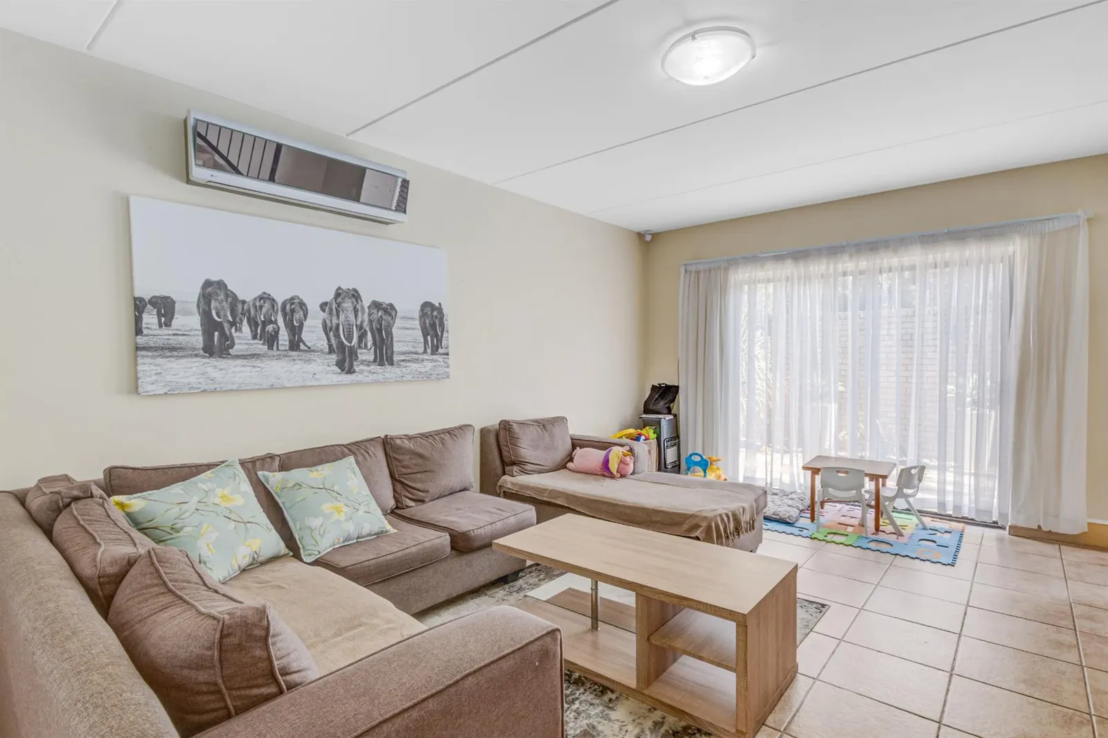 Townhouse in Craigavon, Sandton photo 6